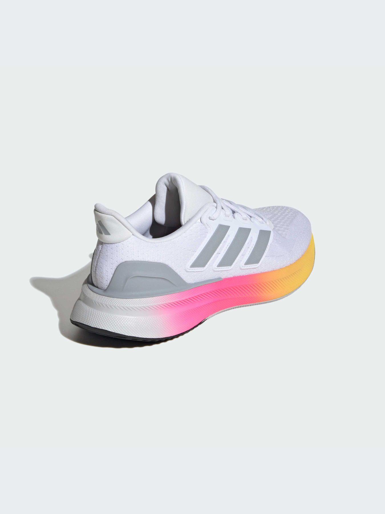 Кроссовки Adidas модель IE8808 Кроссовки Adidas модель IE8808 Фото