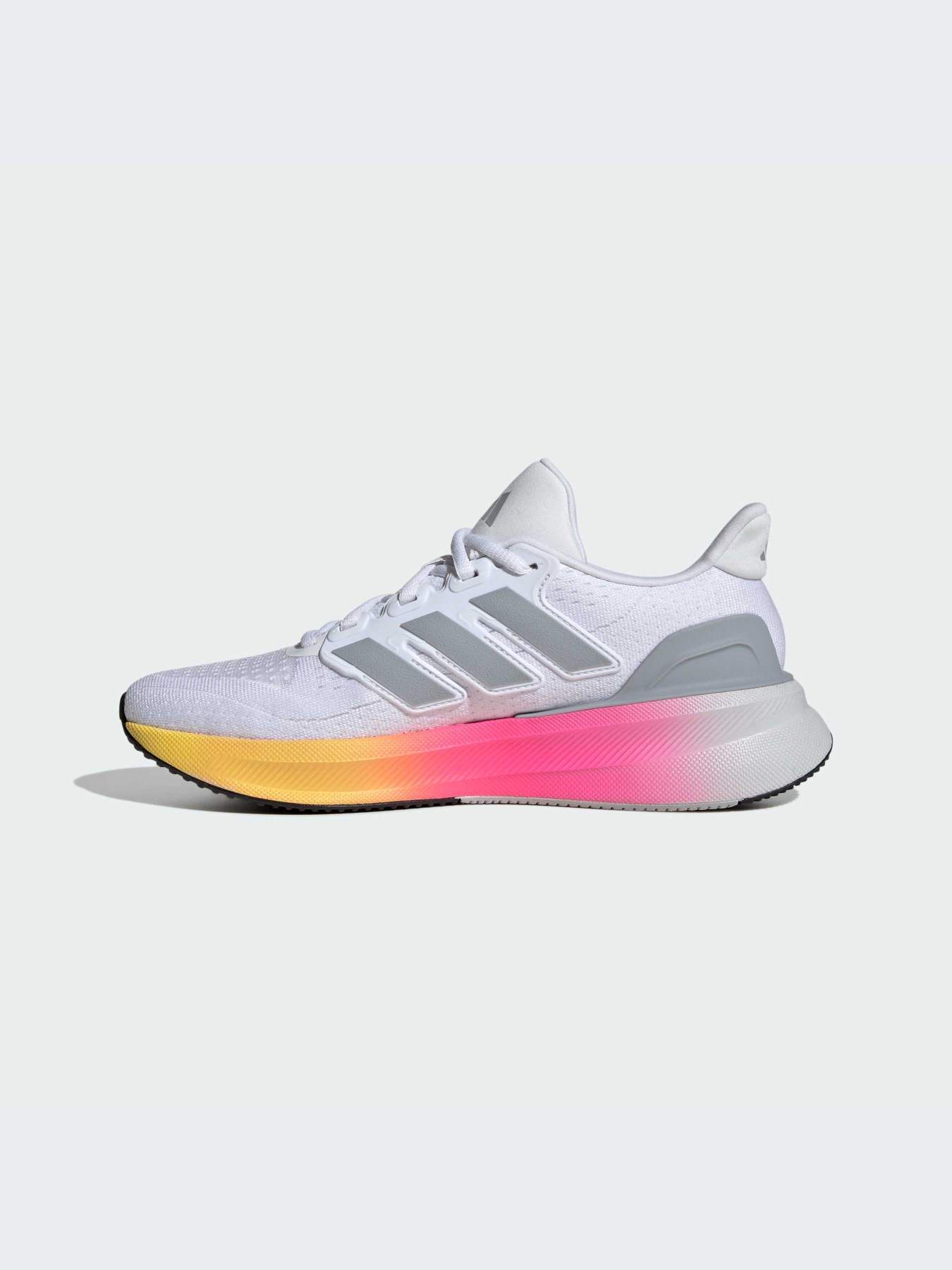Кроссовки Adidas модель IE8808 Кроссовки Adidas модель IE8808 Фото
