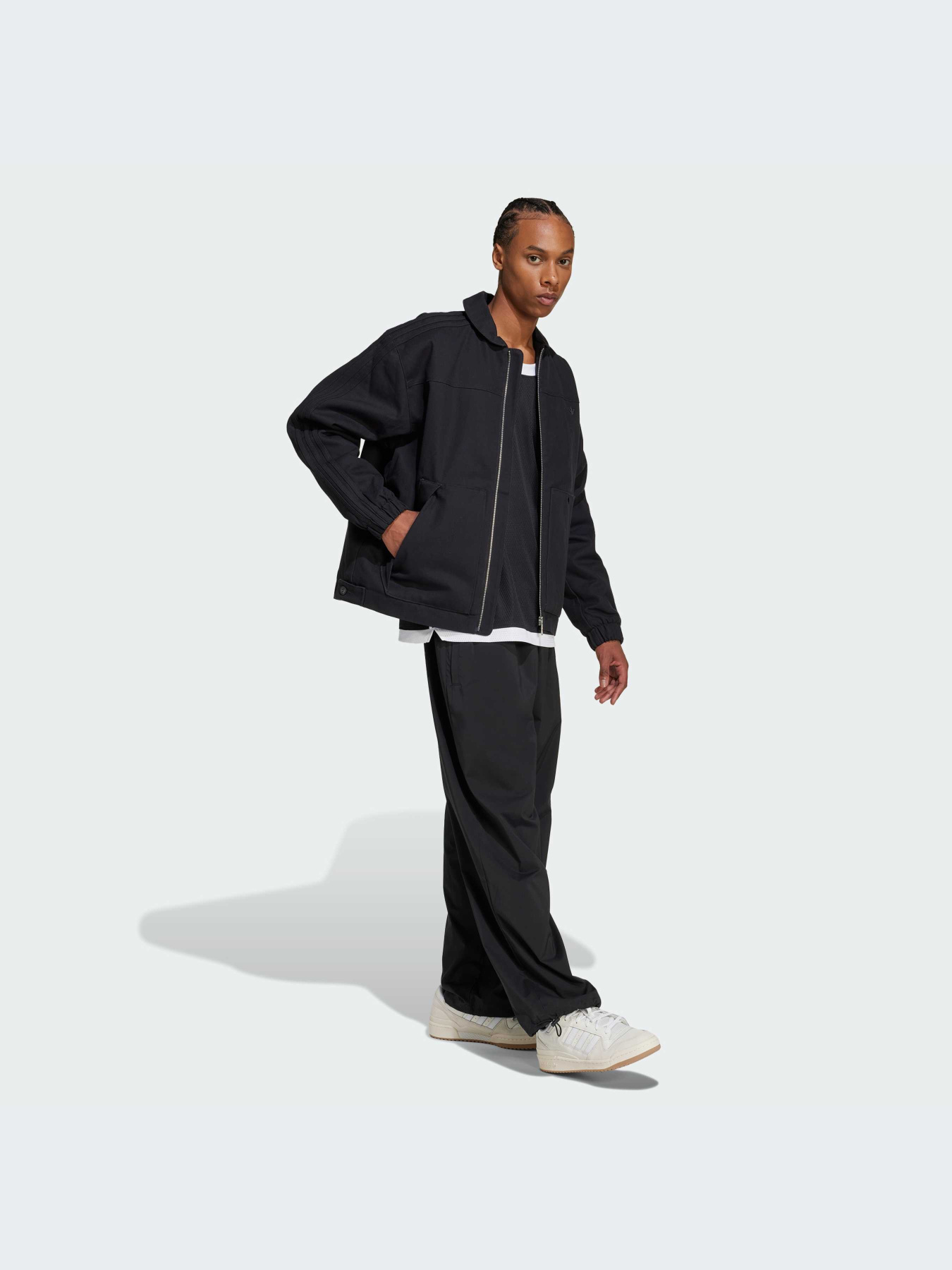 Куртки и дубленки Adidas модель IW0994 Фото