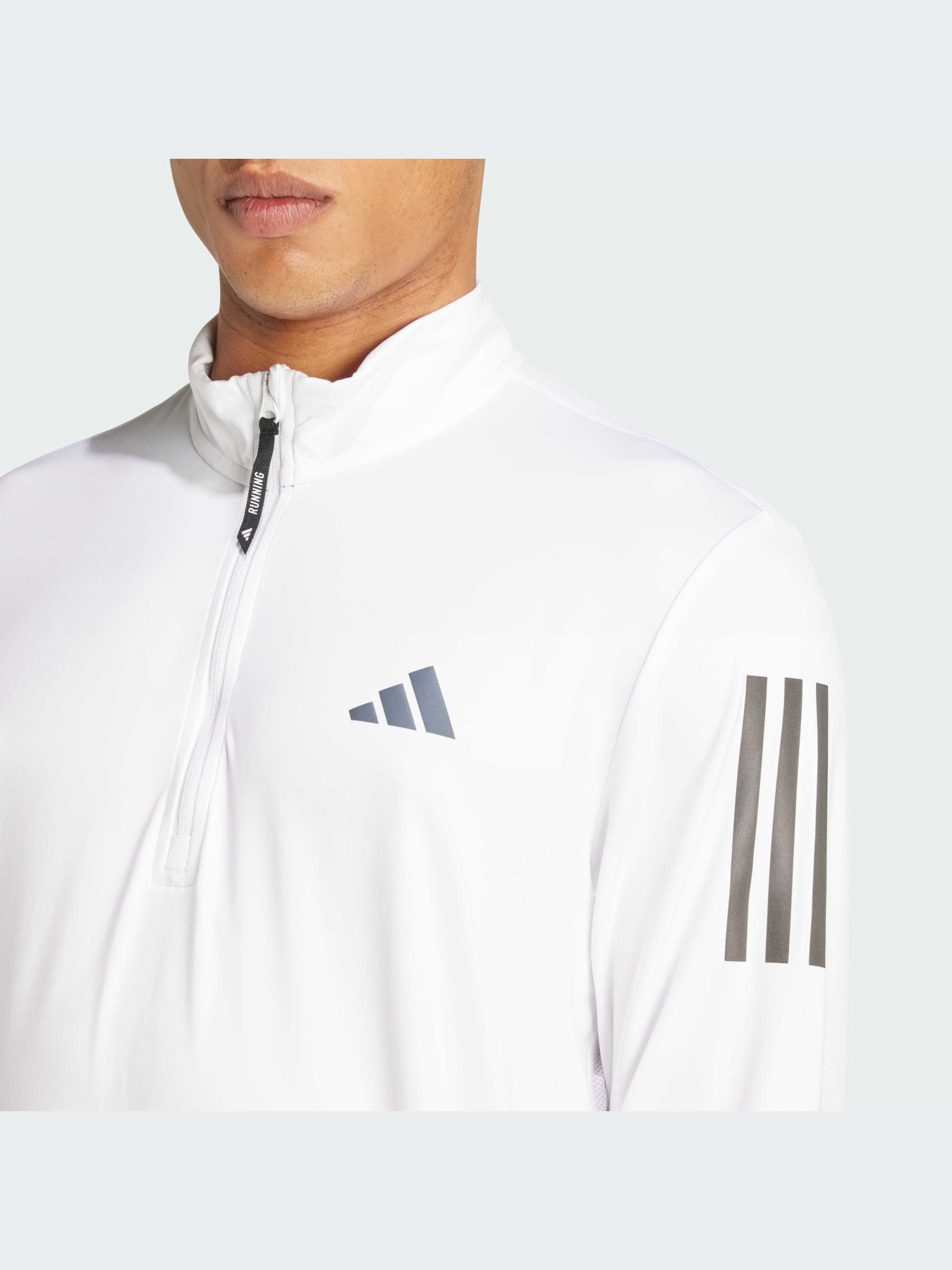 Худи и свитшоты Adidas модель IV5423 Фото