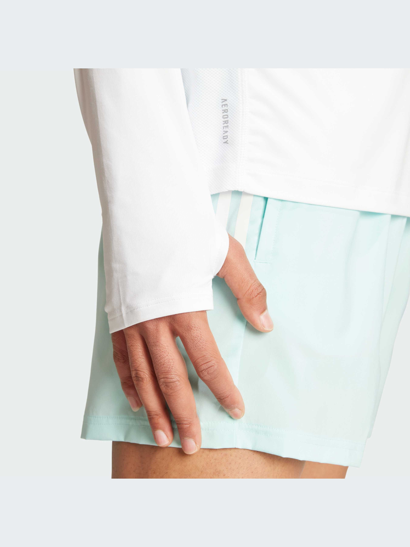 Худи и свитшоты Adidas модель IV5423 Фото