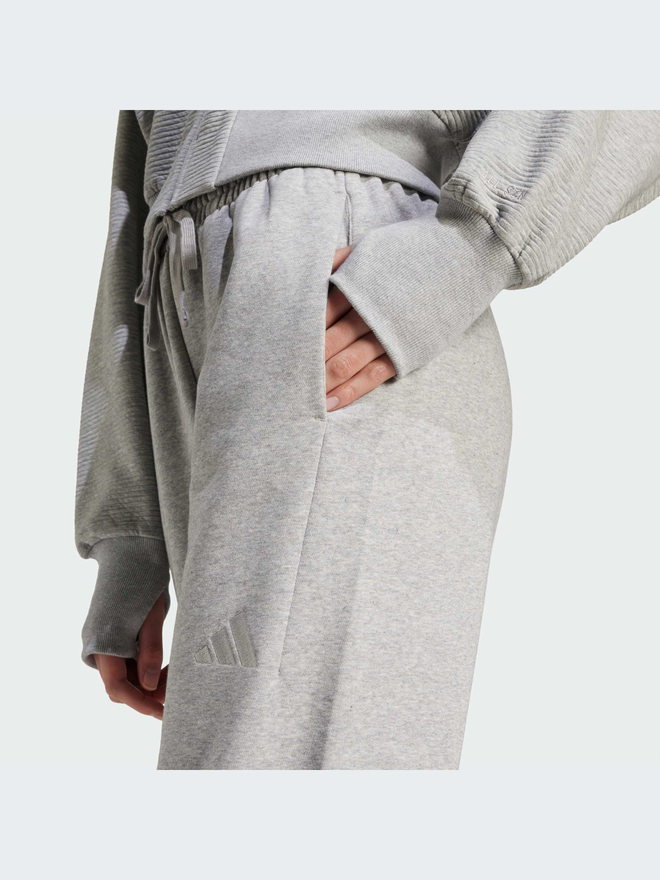 Штани Adidas модель IY6841 Фото