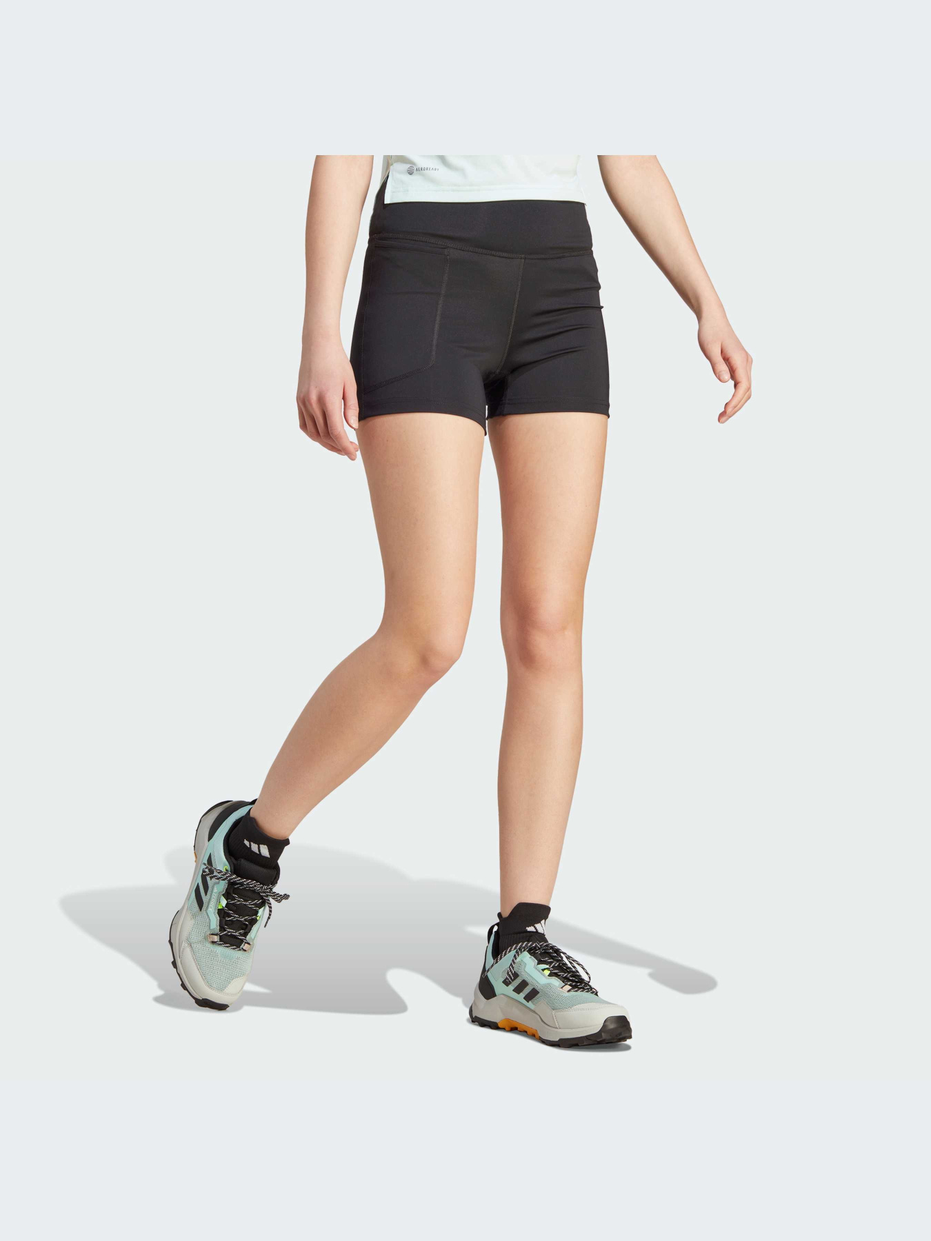 Шорты Adidas модель IB1892 Фото