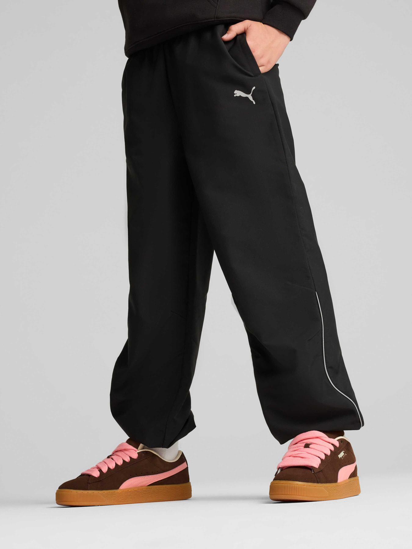 Штани PUMA Martian Sunset Woven Pants модель 626464 Фото