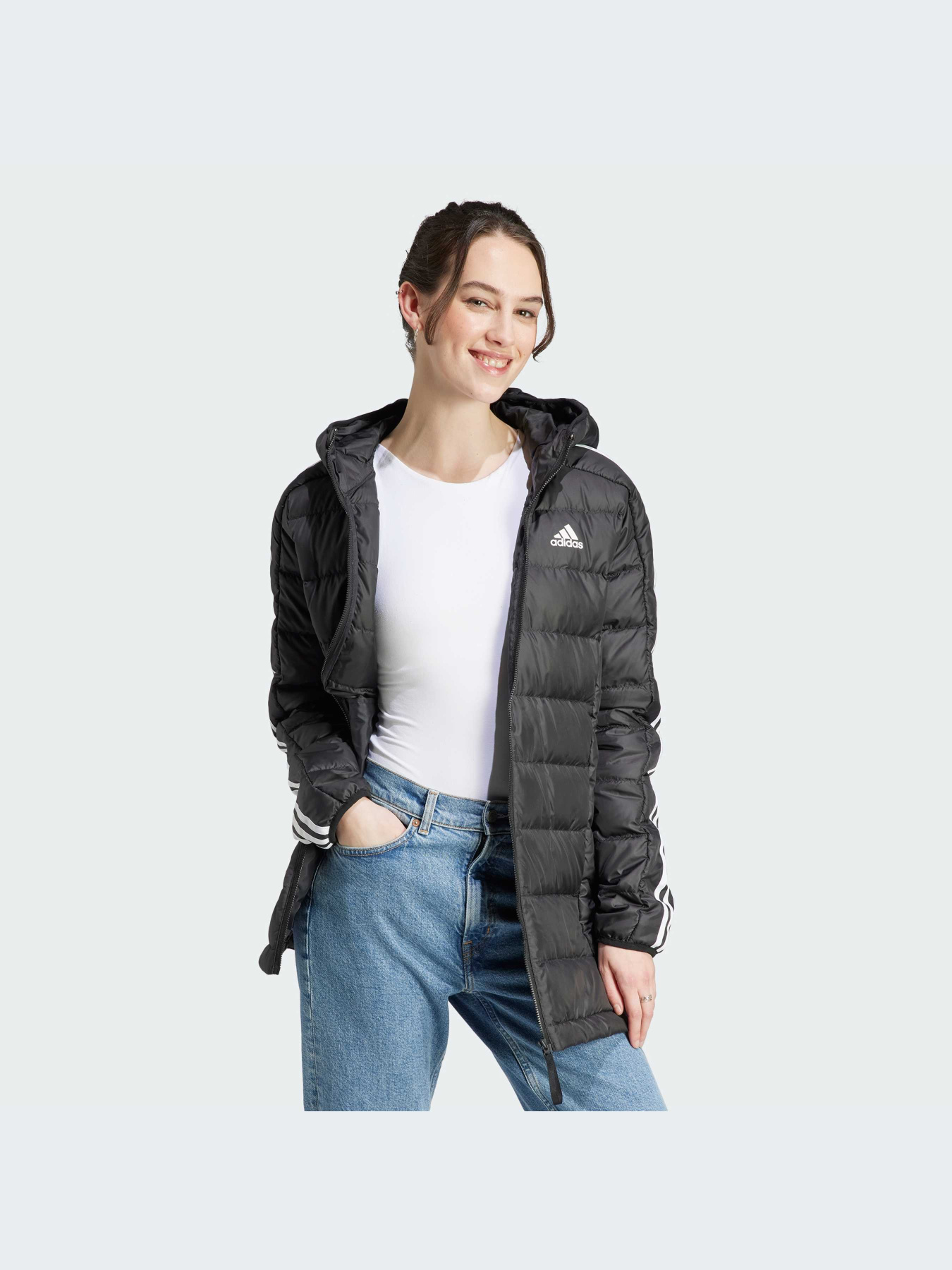 Куртки та дублянки Adidas модель HZ4428 Фото