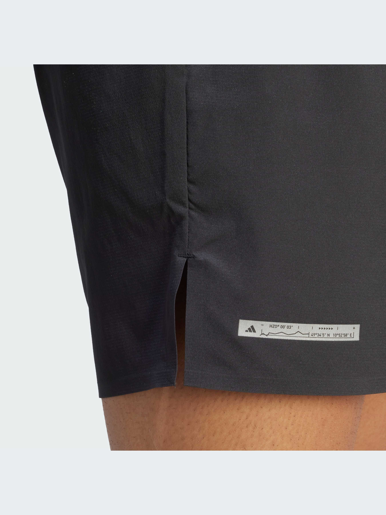 Шорты Adidas модель HZ4440 Шорты Adidas модель HZ4440 Фото