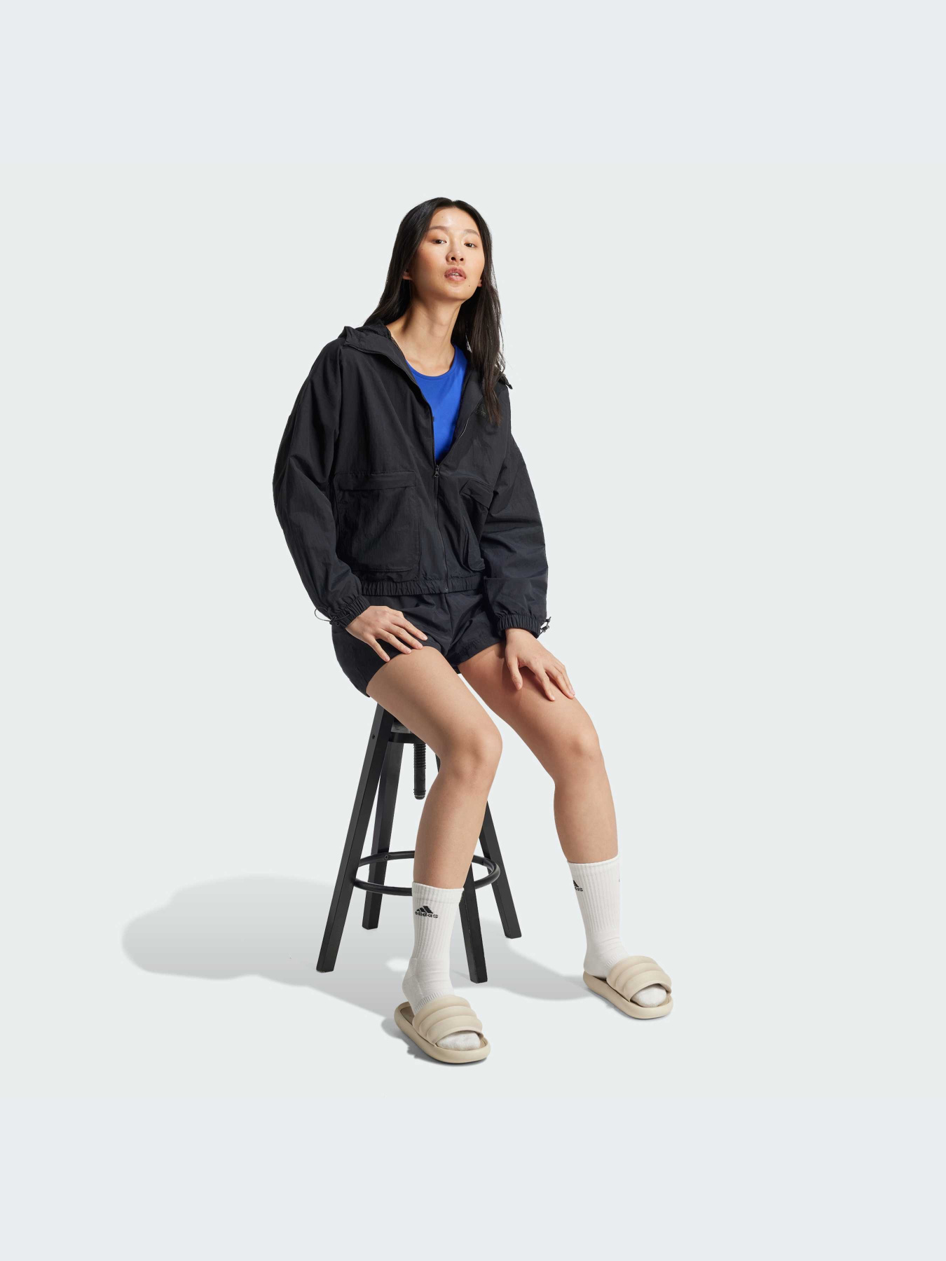 Шорты Adidas модель IV9782 Фото