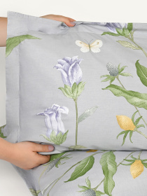 Наволочка "Песня цветов" из натурального сатина MBM HOME модель BL-P-05 GRAY/PRINT Фото