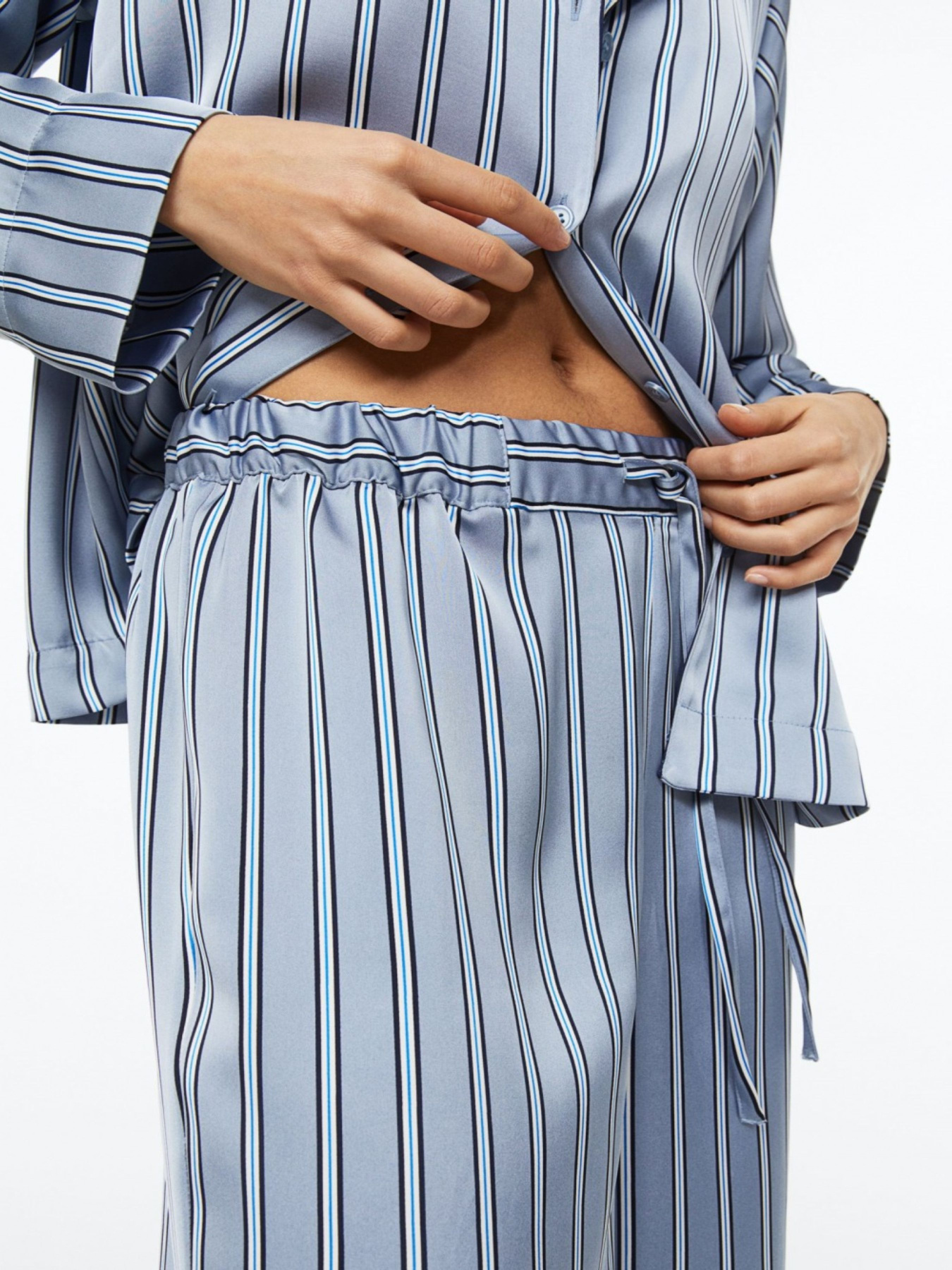 Одяг для дому та сну H&M модель 74349 Фото