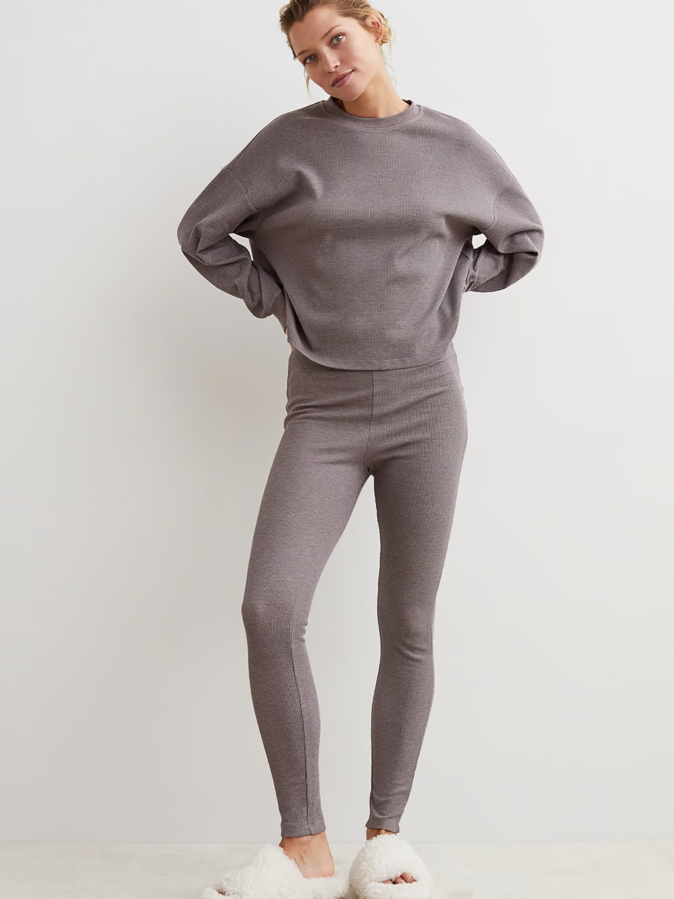 Одяг для дому та сну H&M модель 74336 Фото