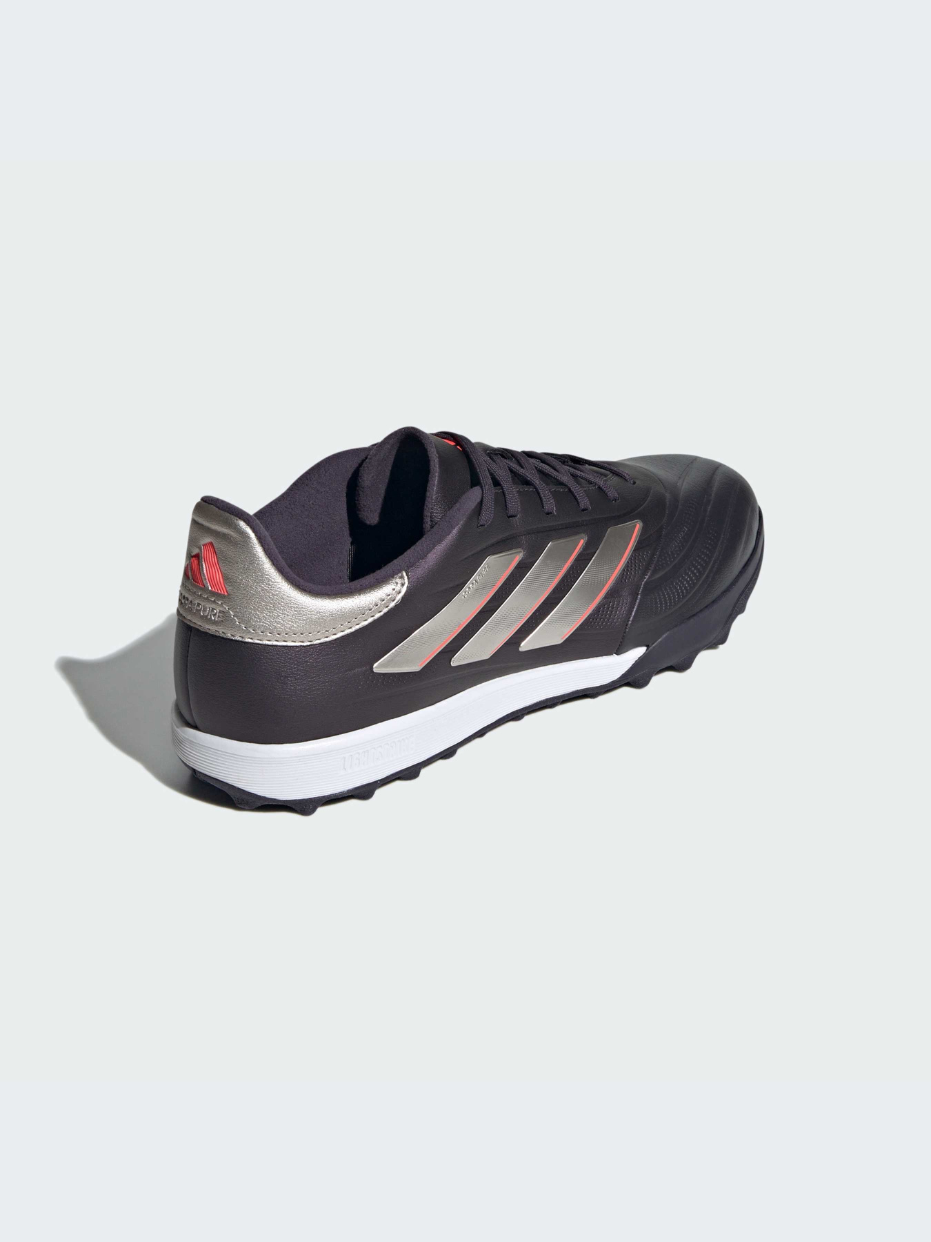 Кросівки Adidas Copa модель IG8720 Фото