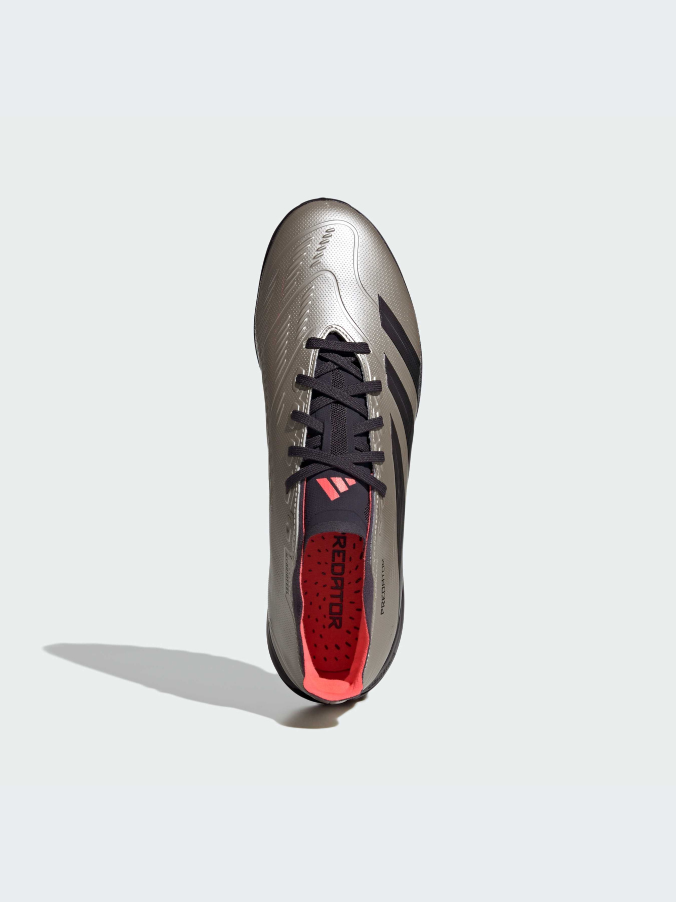 Кросівки Adidas Predator модель IF6376 Фото