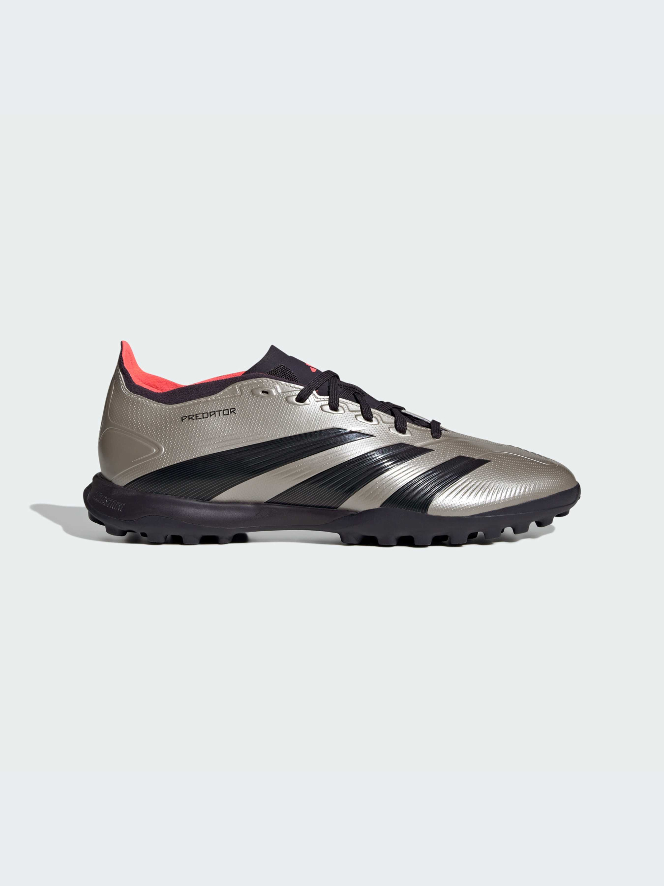 Кросівки Adidas Predator модель IF6376 Фото