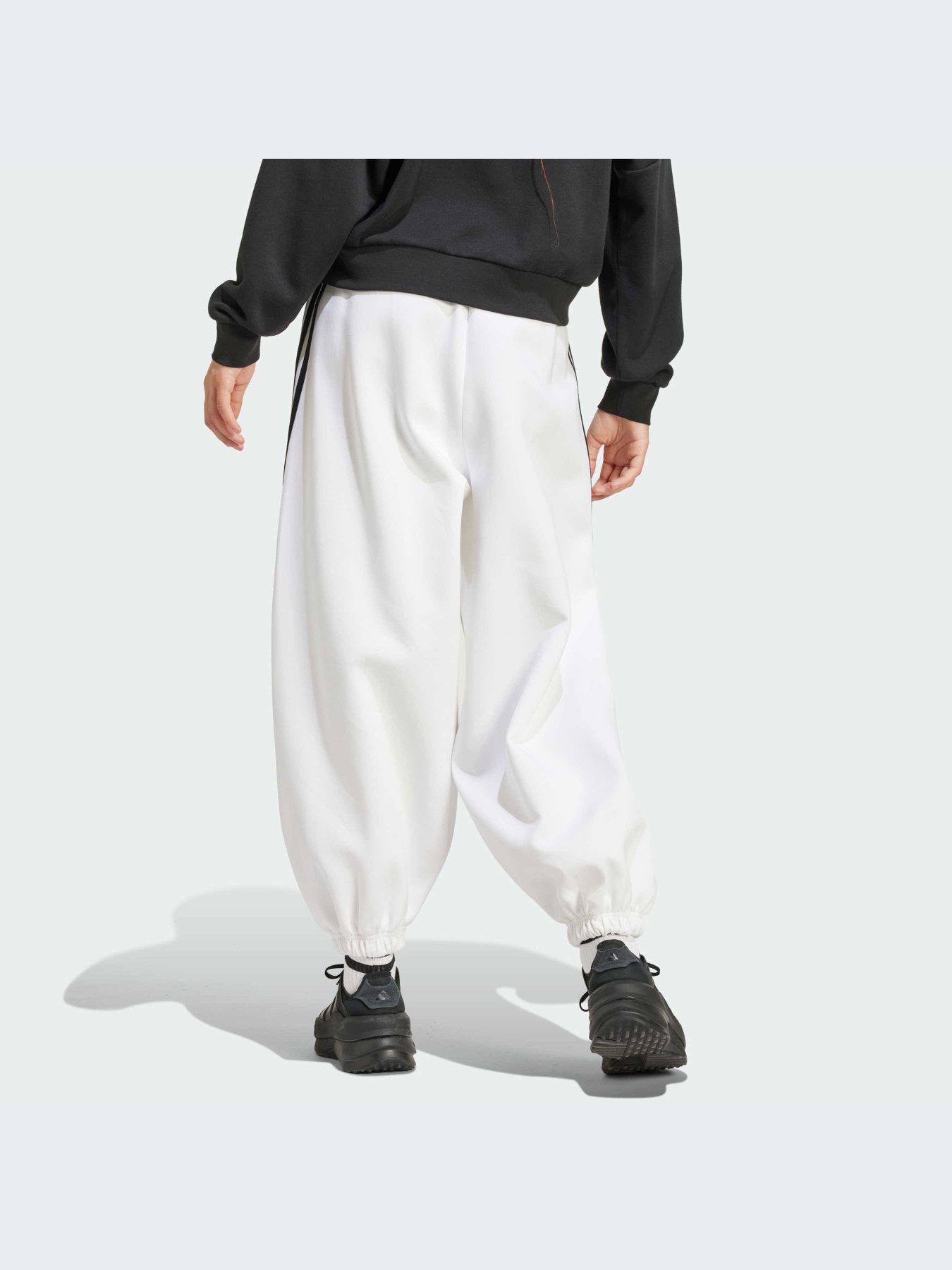 Штани Adidas 3 Stripes модель JJ1665 Штани Adidas 3 Stripes модель JJ1665 Фото