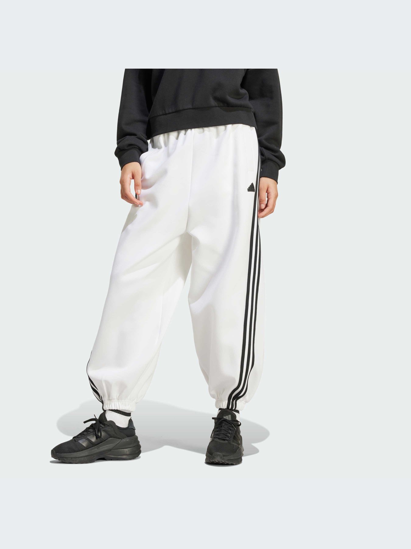 Штани Adidas 3 Stripes модель JJ1665 Штани Adidas 3 Stripes модель JJ1665 Фото