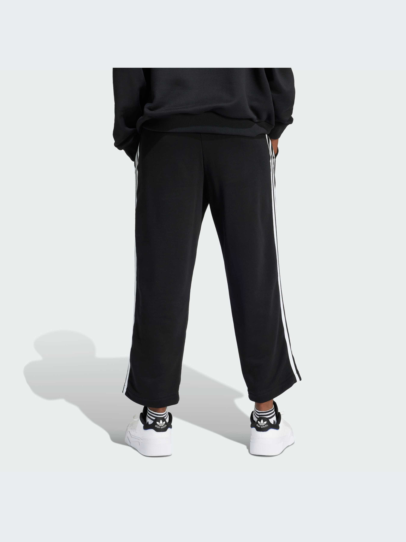 Брюки Adidas Adicolor модель IU2413 Фото