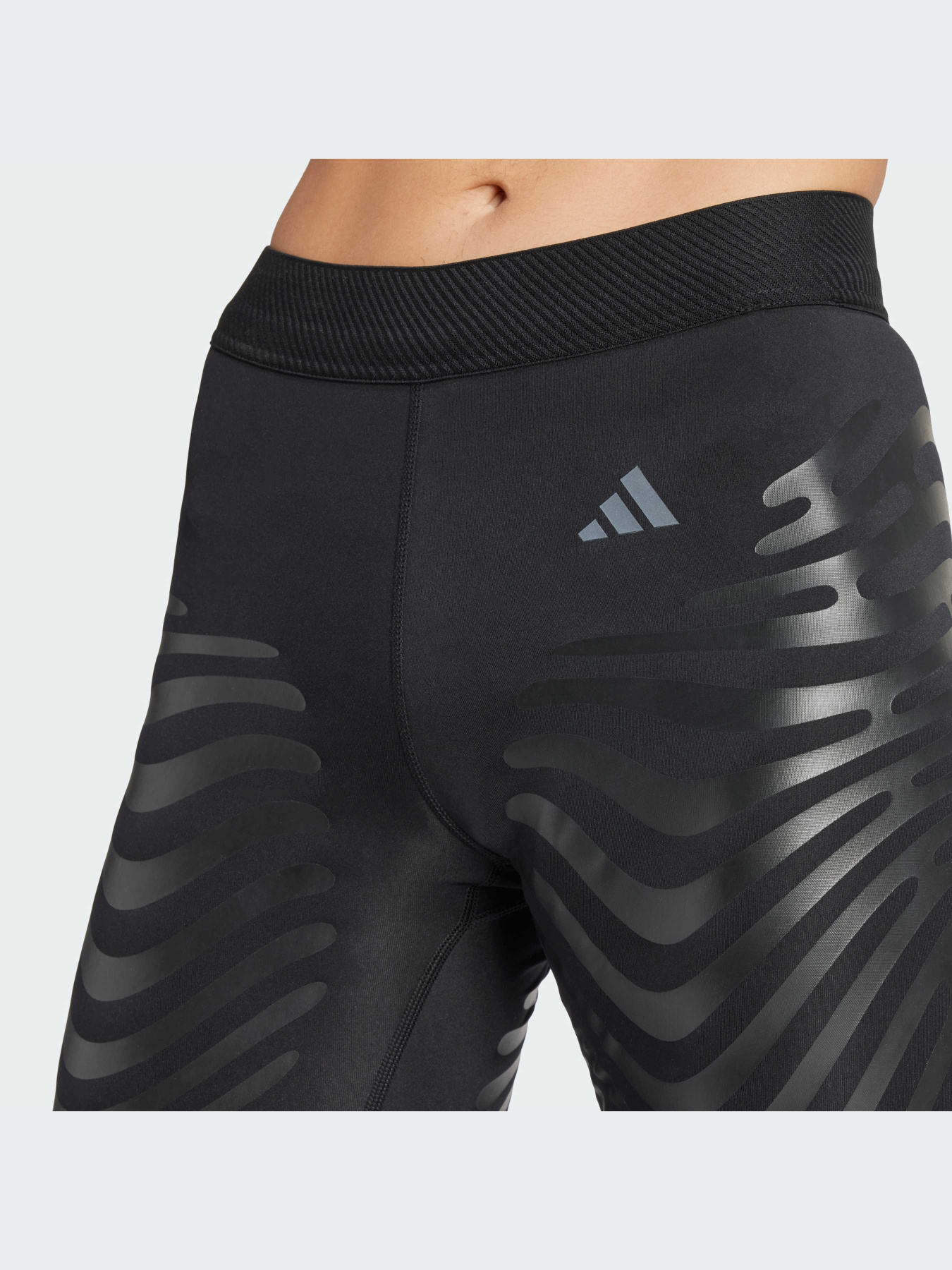 Шорты Adidas модель IK9712 Шорты Adidas модель IK9712 Фото