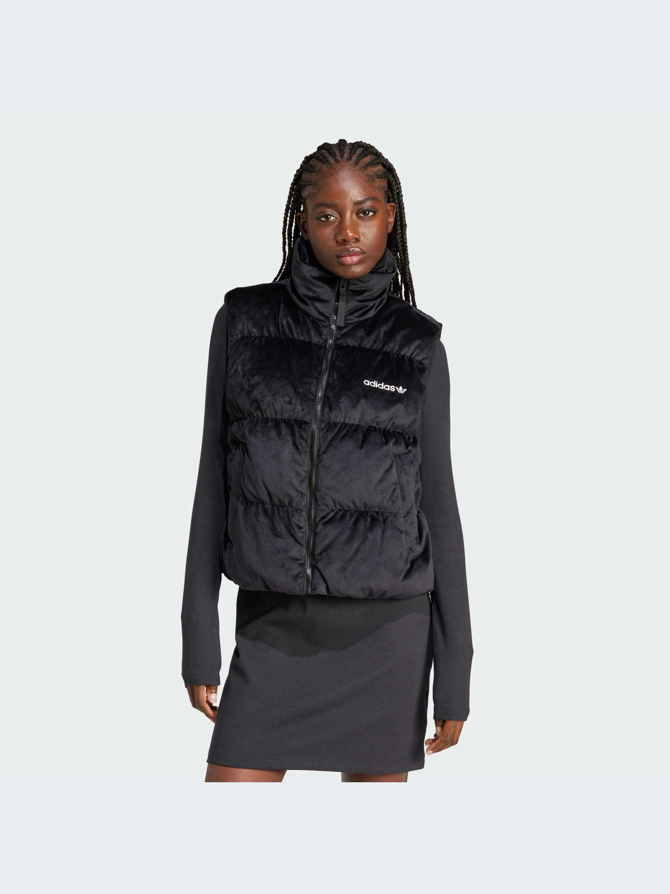 Куртки та дублянки Adidas модель JE7217 Куртки та дублянки Adidas модель JE7217 Фото