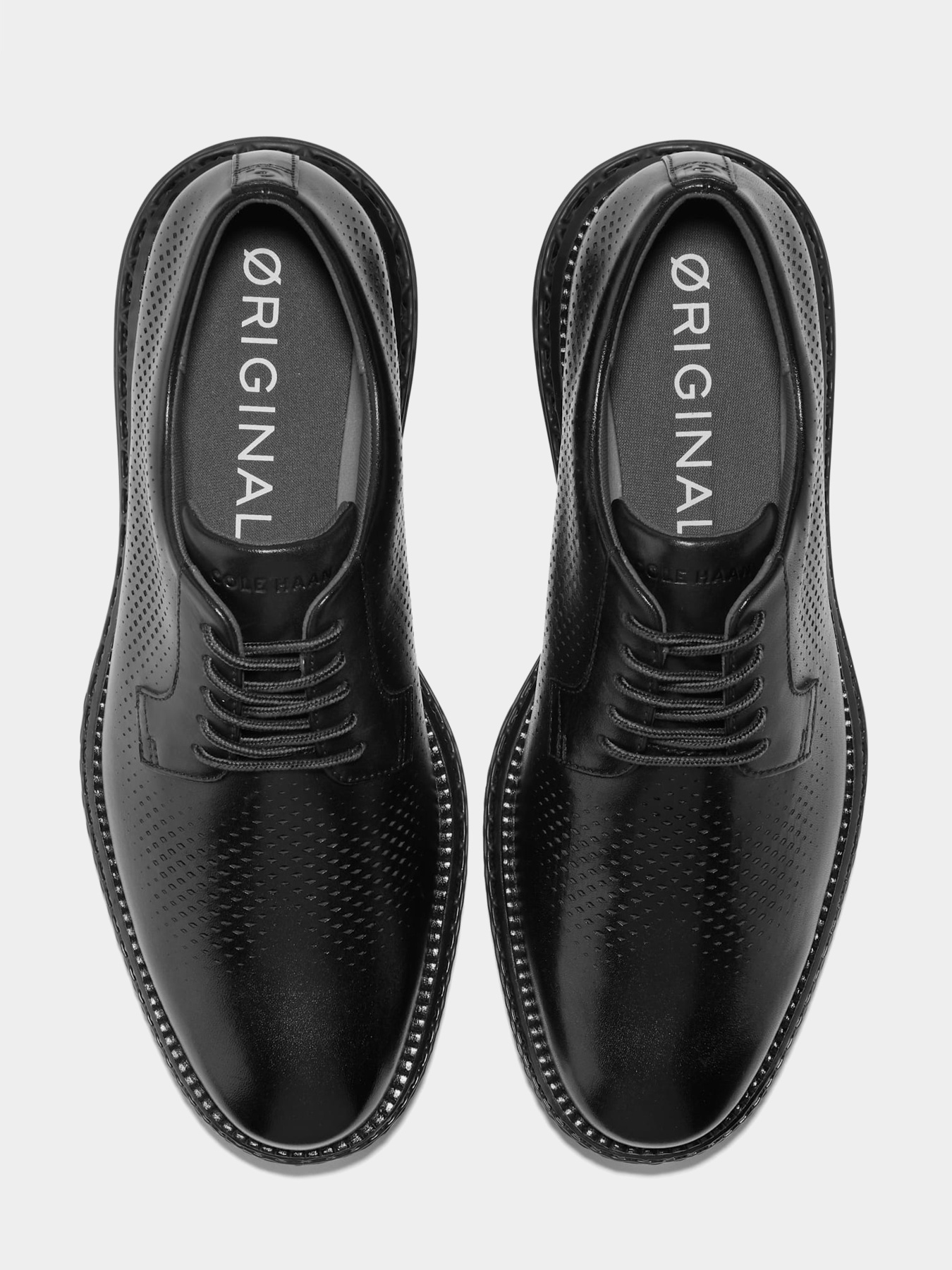 Туфли и лоферы Cole Haan модель C40316 Фото