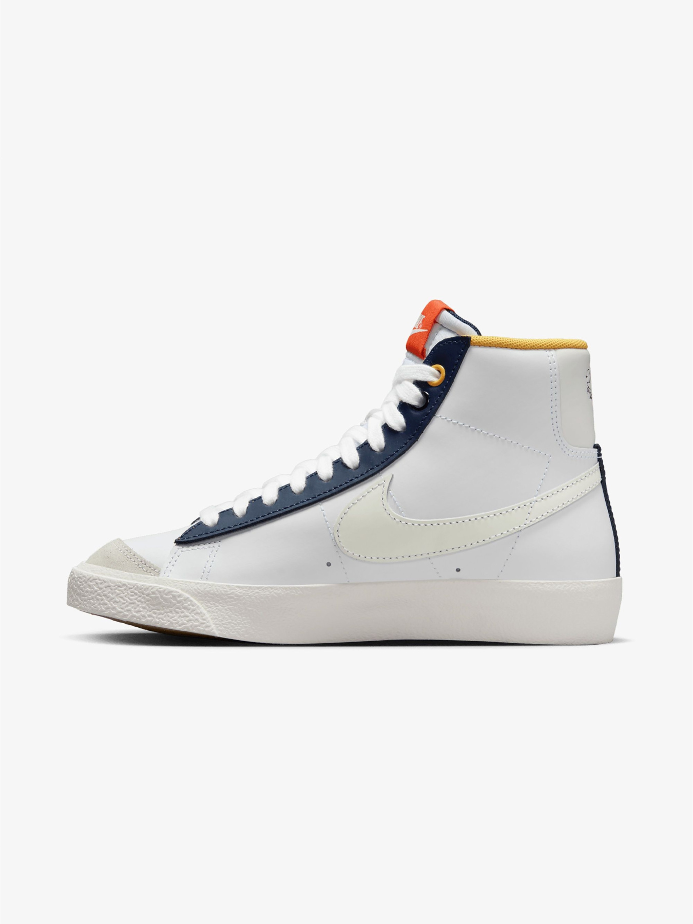 Кеды NIKE модель FN6966.100 Фото