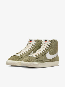Кеди NIKE Blazer Mid '77 Vintage модель DV7006.201 Фото