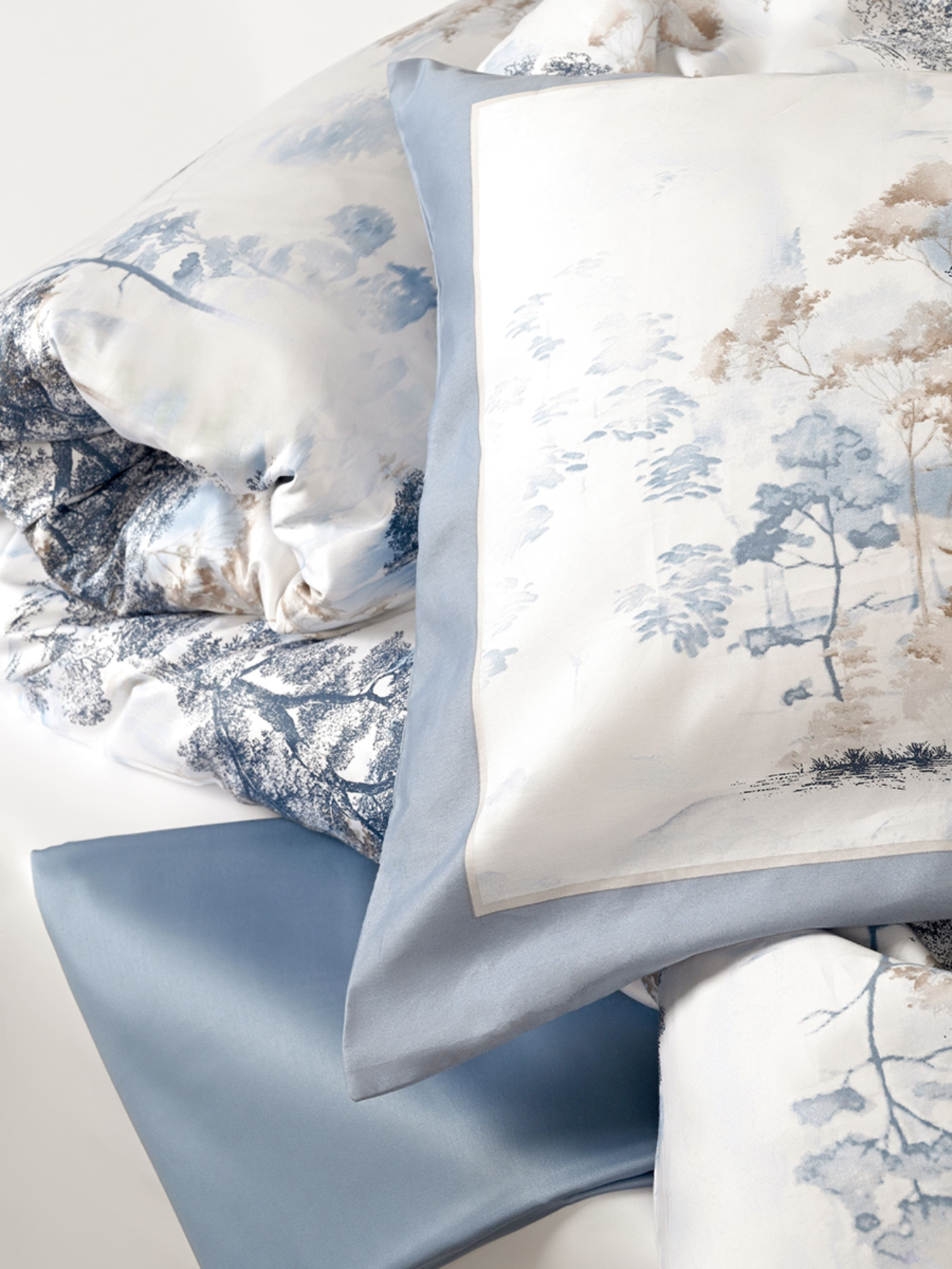 Підковдра "Магія лісу" з натурального сатину MBM HOME модель BL-DC-01/02 BLUE/WHITE Фото