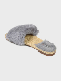 Шлёпанцы Pretty You London модель Faux Фото
