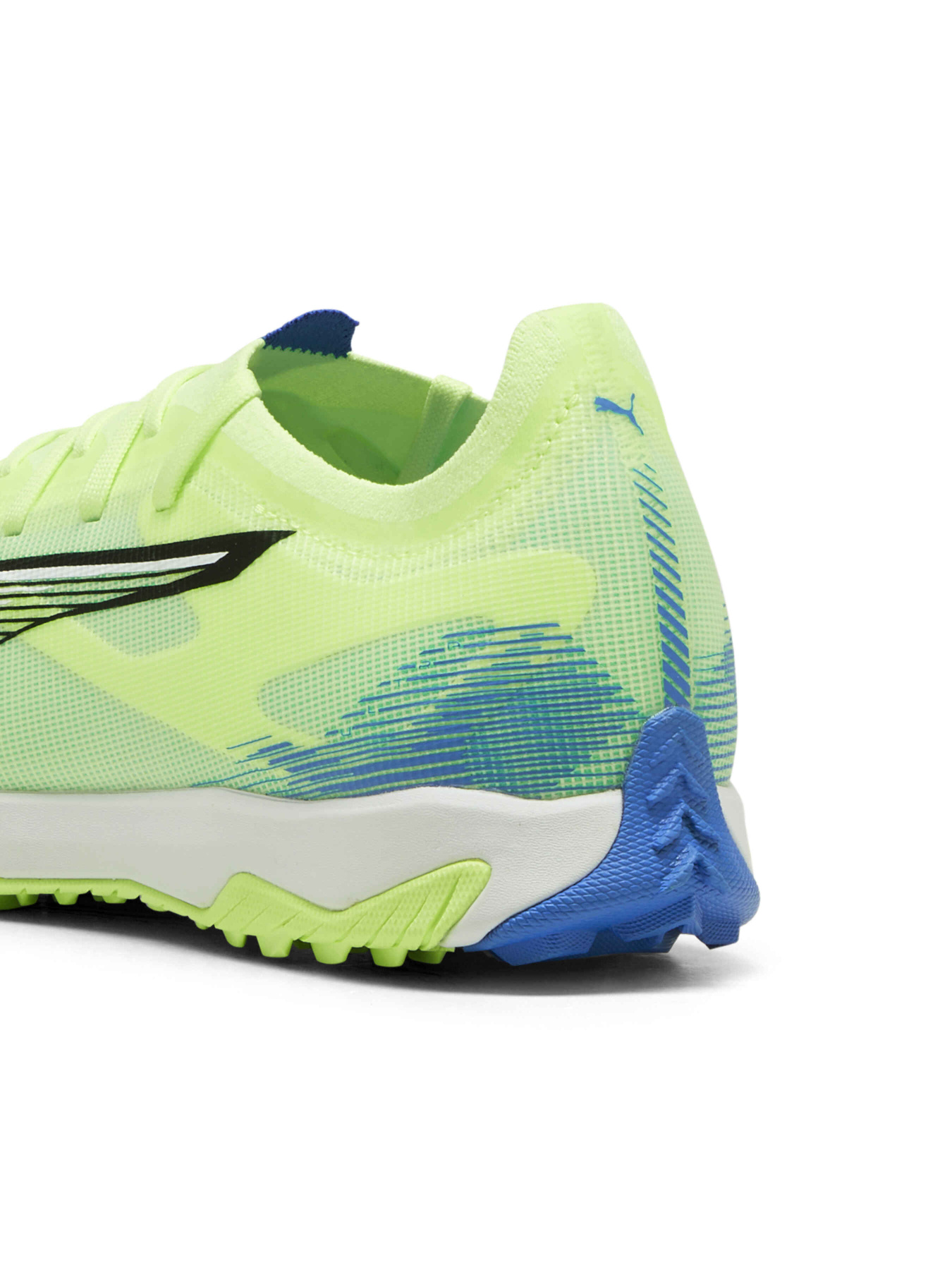 Кросівки PUMA Ultra 5 Match Tt модель 107892 Фото