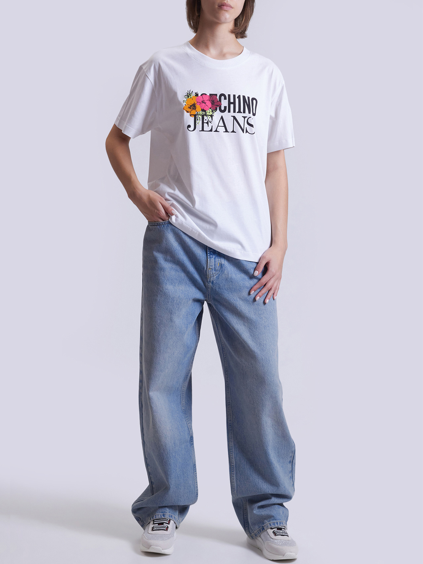 Футболки і поло Moschino модель 242K2A070387335001 Фото