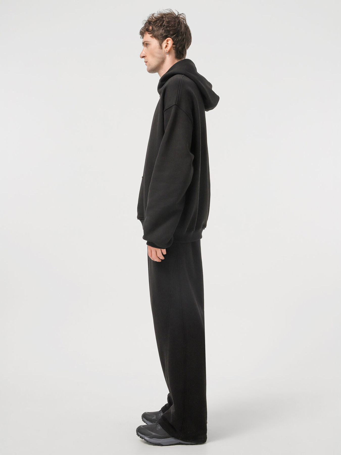 Худи и свитшоты IJ модель hoodie-amongus-black Фото