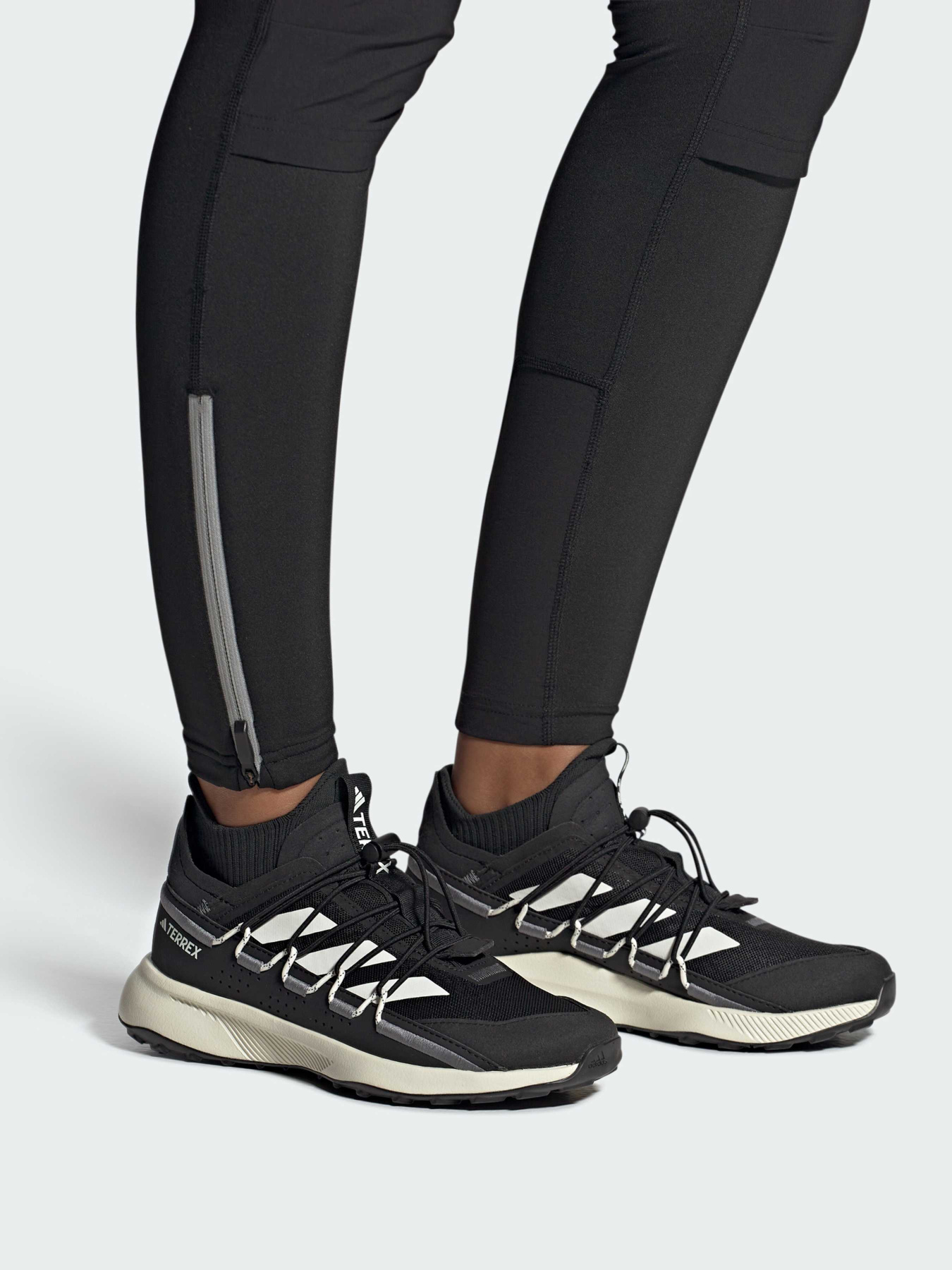 Кросівки Adidas модель HQ0941 Фото