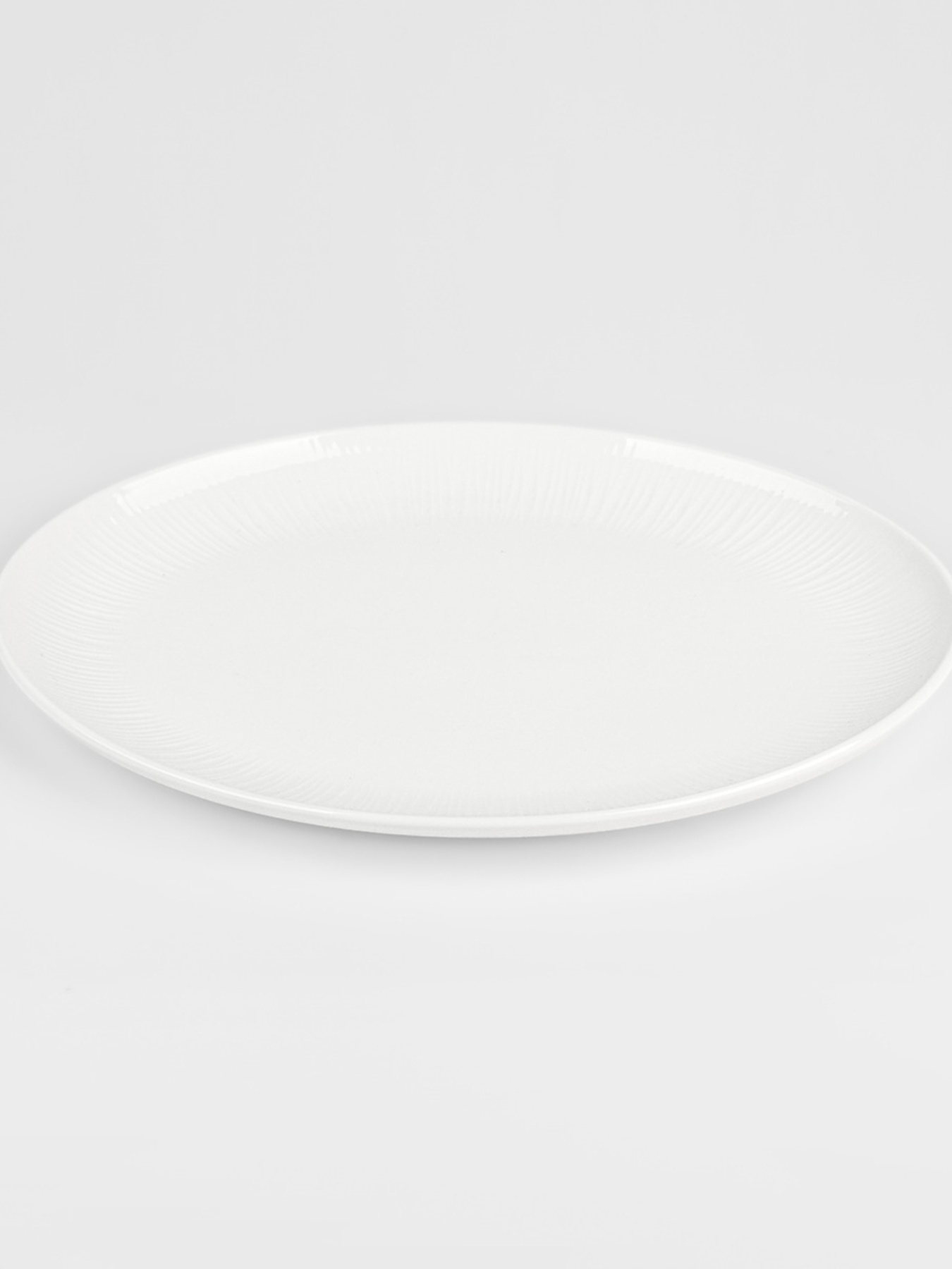 Тарелка овальная "Луч" белая MBM HOME модель KP-110 WHITE Фото
