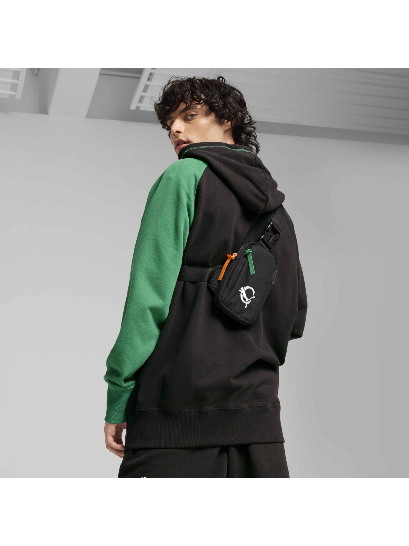 Сумки PUMA x Carrots Front Loader модель 090915 Фото