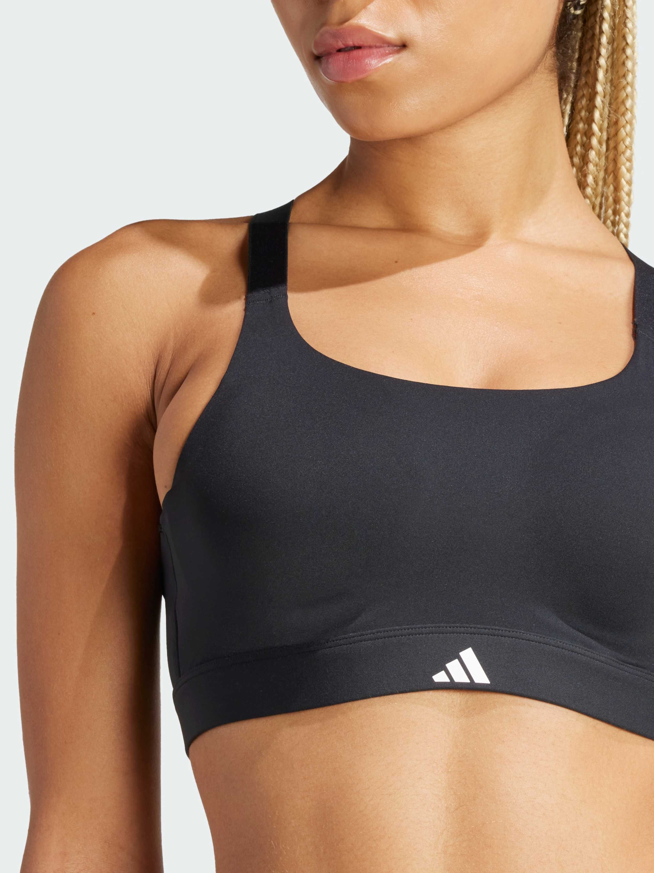 Футболки и поло Adidas модель IQ3349 Футболки и поло Adidas модель IQ3349 Фото