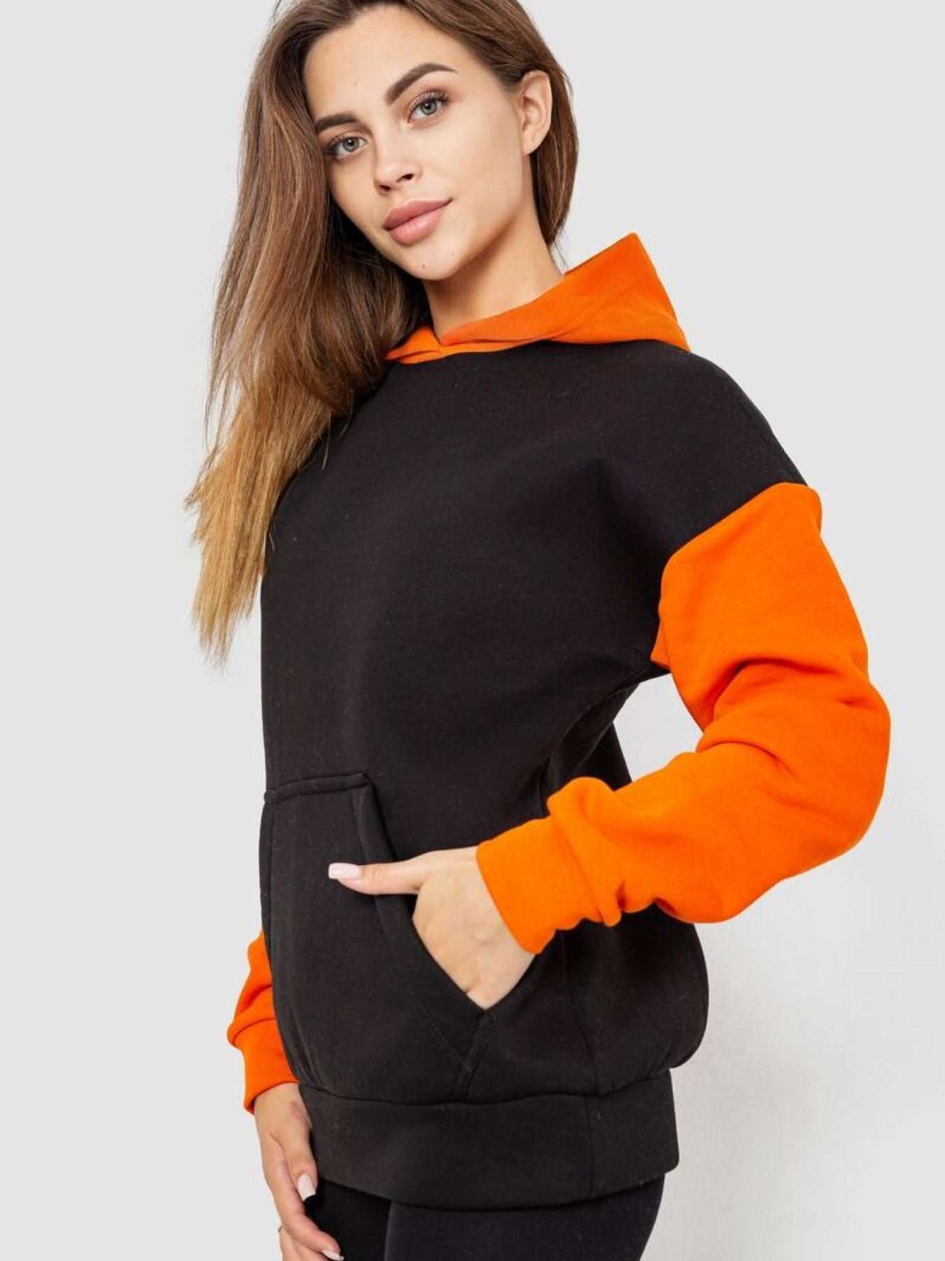 Худи и свитшоты Ager модель У-1130746::000000303 Фото