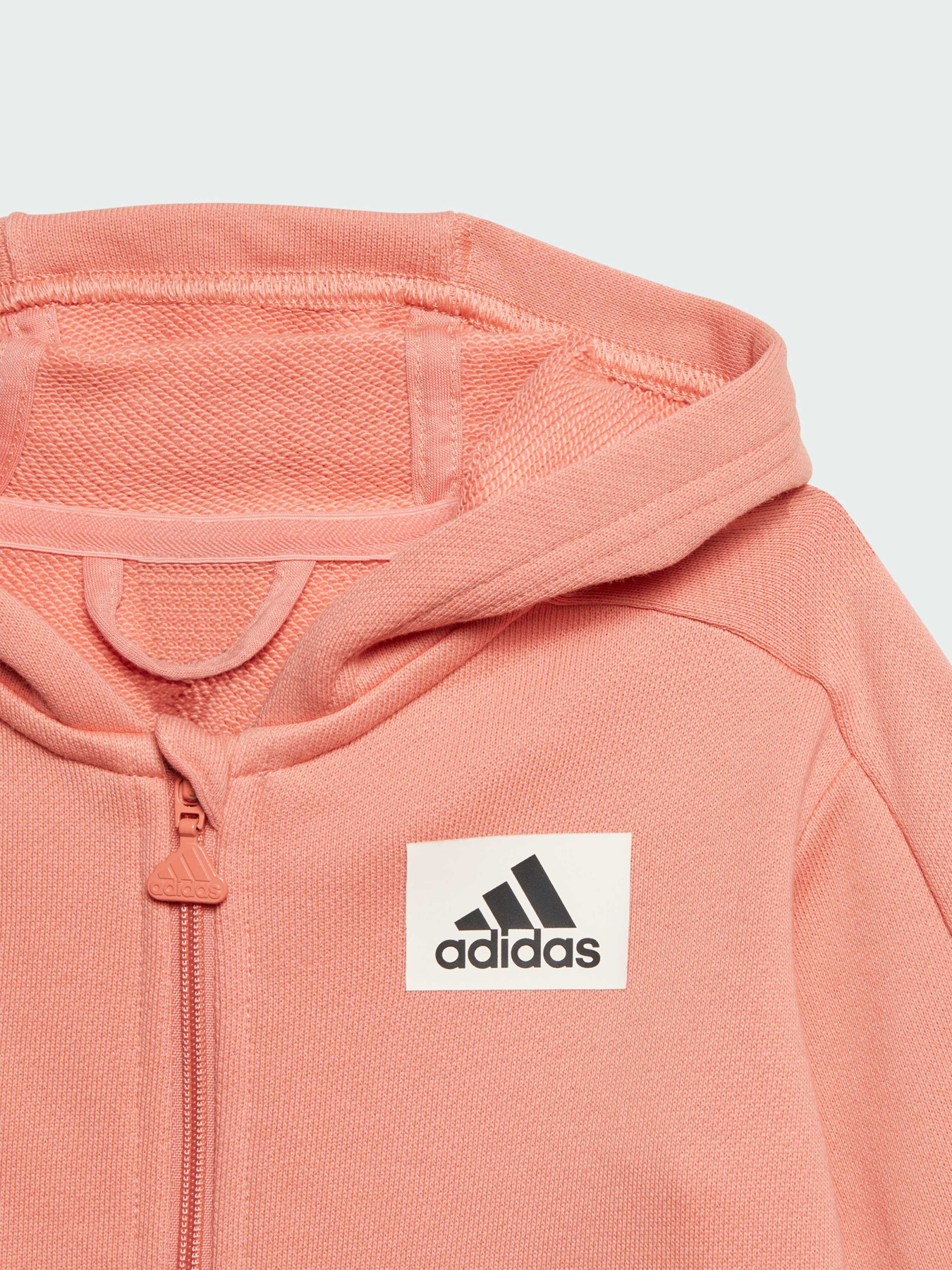 Костюмы Adidas модель IL4909 Костюмы Adidas модель IL4909 Фото