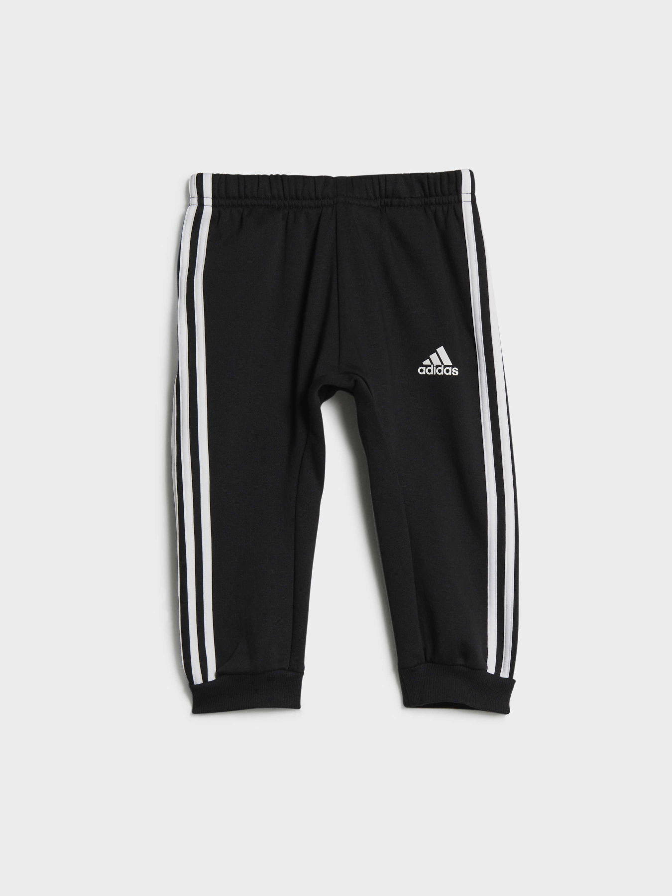 Костюмы Adidas модель HM8944 Костюмы Adidas модель HM8944 Фото