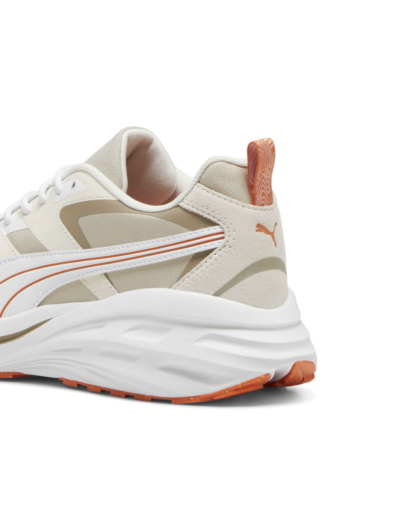 Кросівки PUMA Hypnotic Ls Better Iii модель 398893 Фото