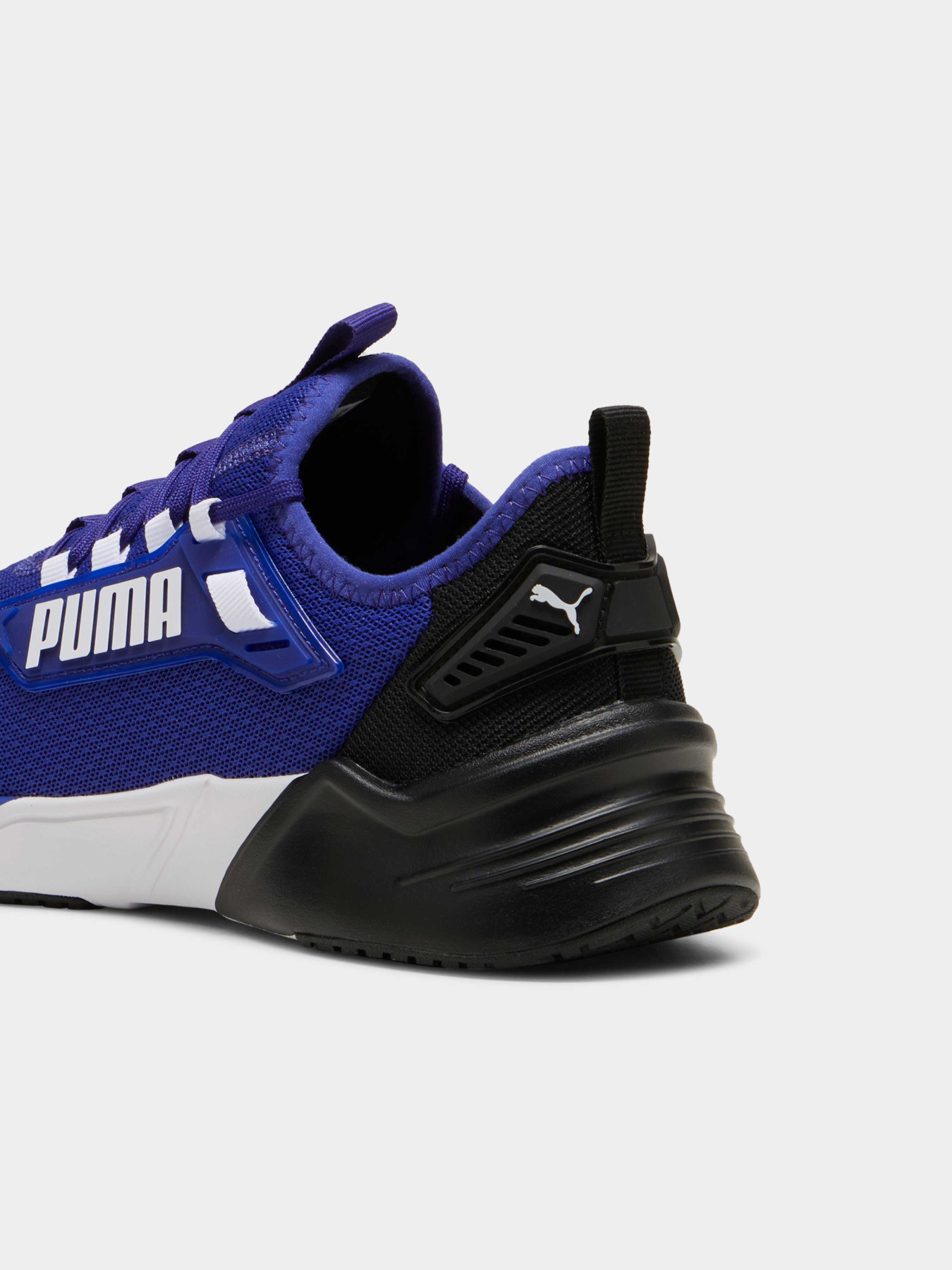 Кросівки PUMA Retaliate 3 модель 379478 Фото
