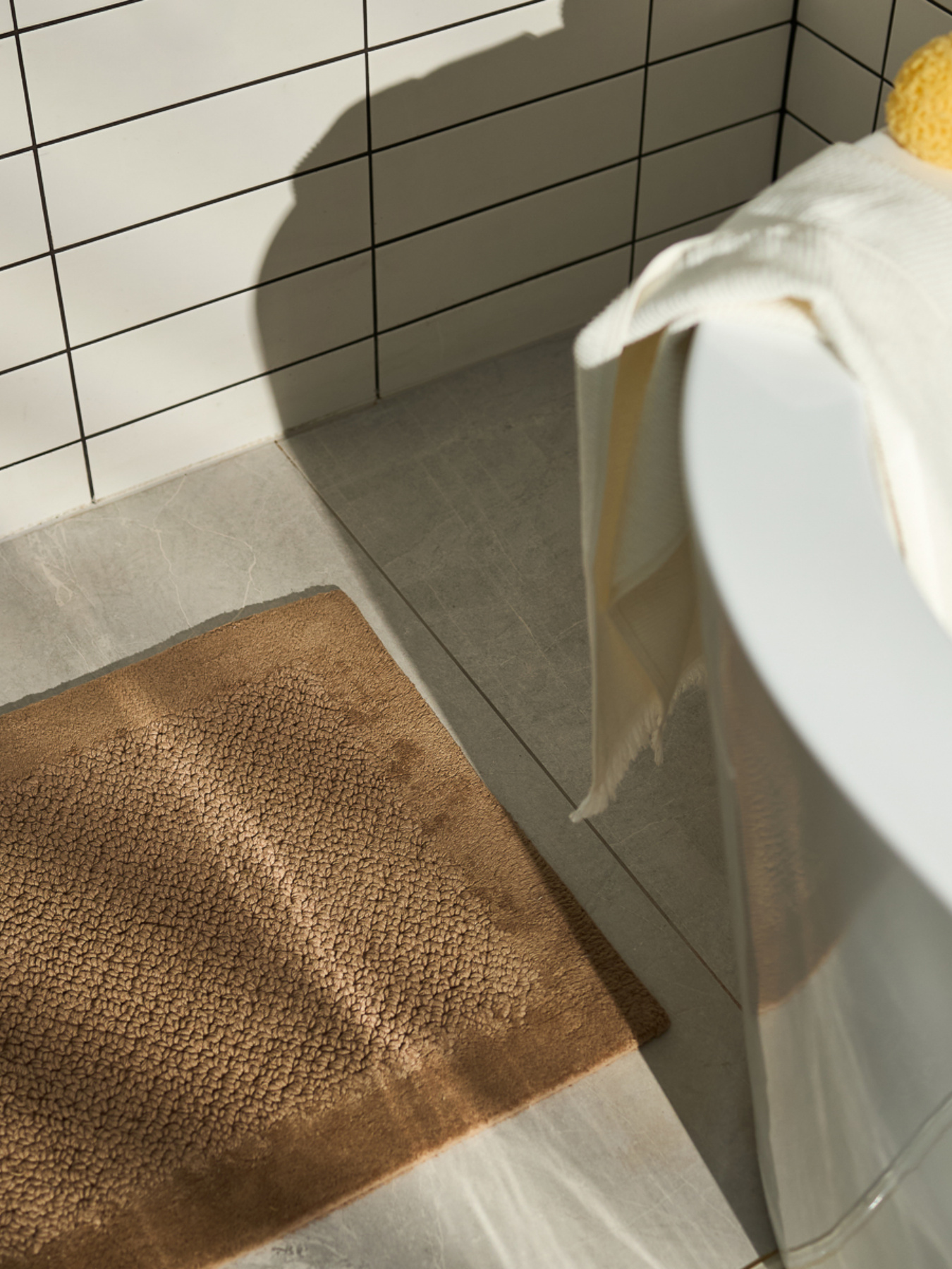 Коврик для ванной "Бухта" холодный бежевый MBM HOME модель BM-05 S COOL BEIGE Коврик для ванной "Бухта" холодный бежевый MBM HOME модель BM-05 S COOL BEIGE Фото