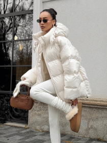 Куртки та дублянки Jadone Fashion модель Taym_bila Фото