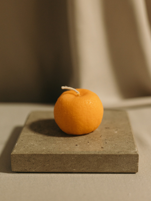 Аромасвеча "Мандарин очищенный", аромат Chiffon, из натурального оливкового воска Candle Design модель 190.2001 Фото