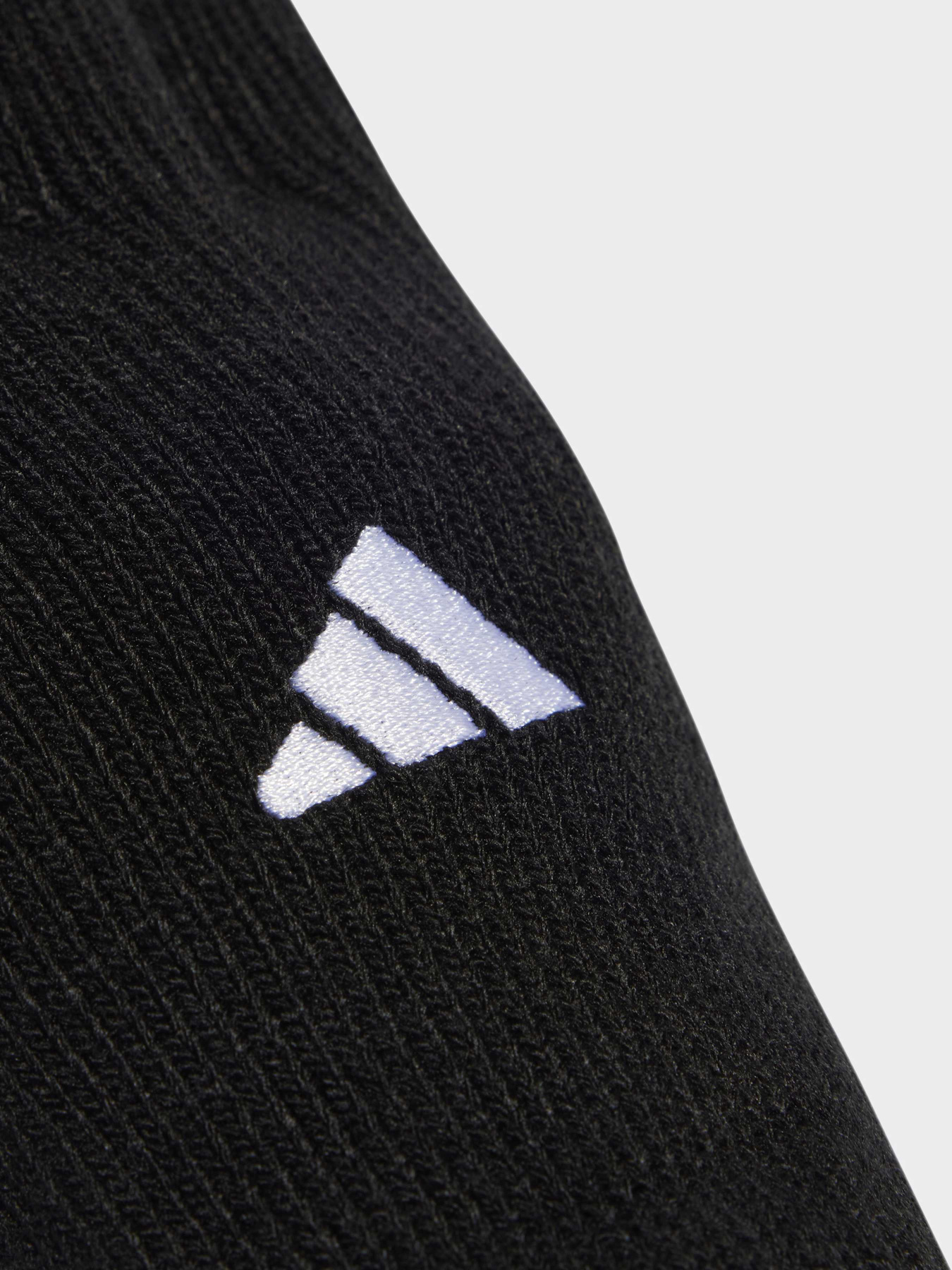 Перчатки для спорта Adidas Tiro модель HS9760 Перчатки для спорта Adidas Tiro модель HS9760 Фото