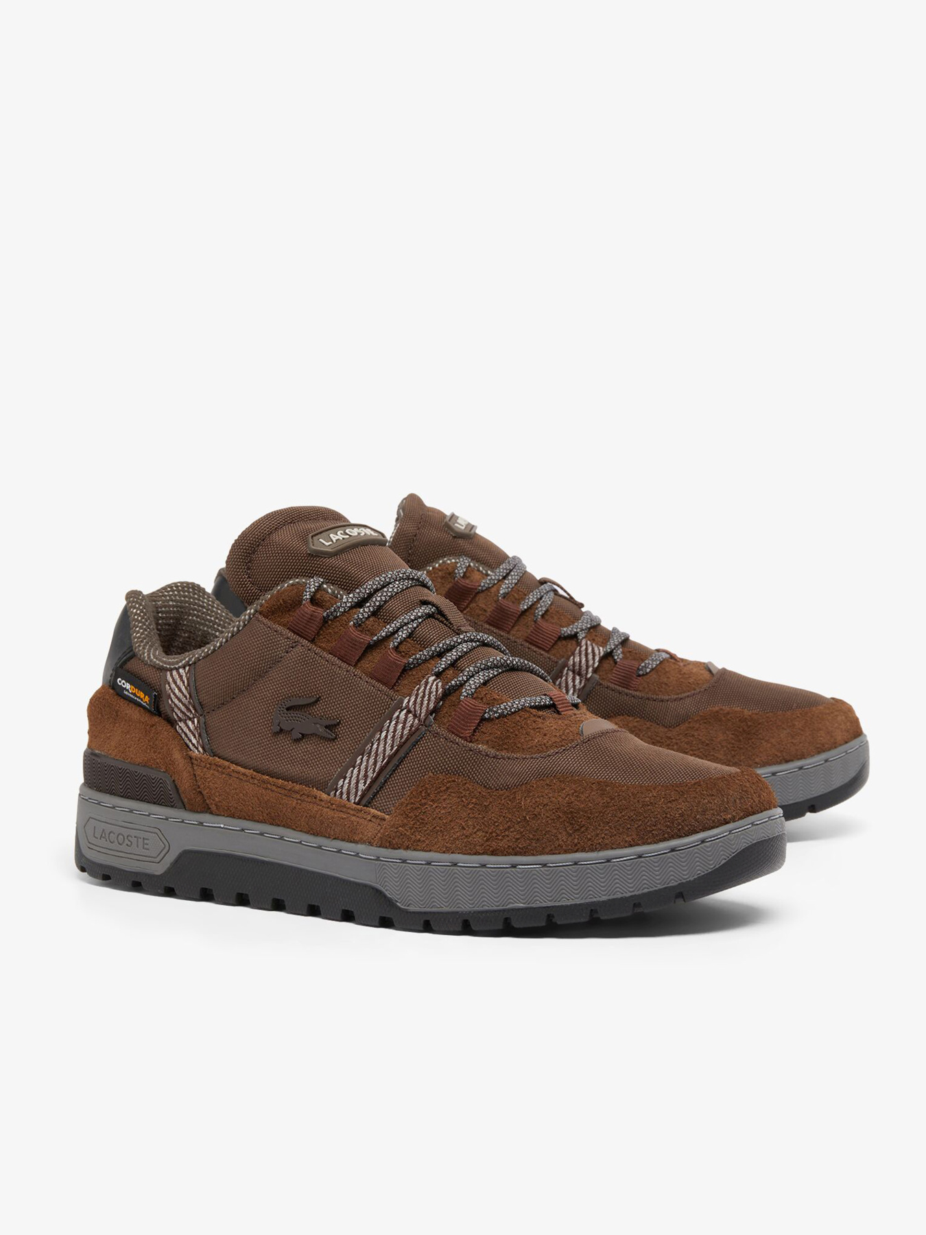 Кроссовки Lacoste модель 748SMA00377B8 Кроссовки Lacoste модель 748SMA00377B8 Фото
