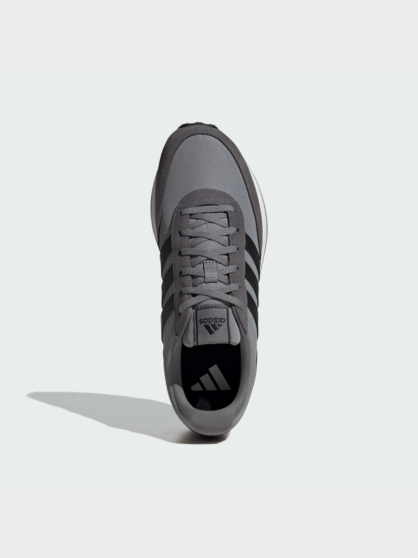 Кроссовки Adidas модель IE3827 Фото