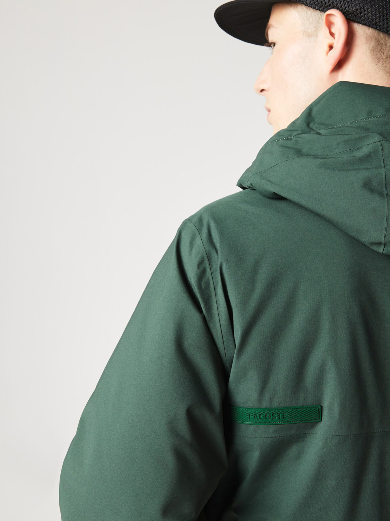Куртки та дублянки Lacoste модель BH25135HX Фото