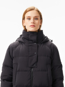 Куртки и дубленки Lacoste модель BF2517031 Фото