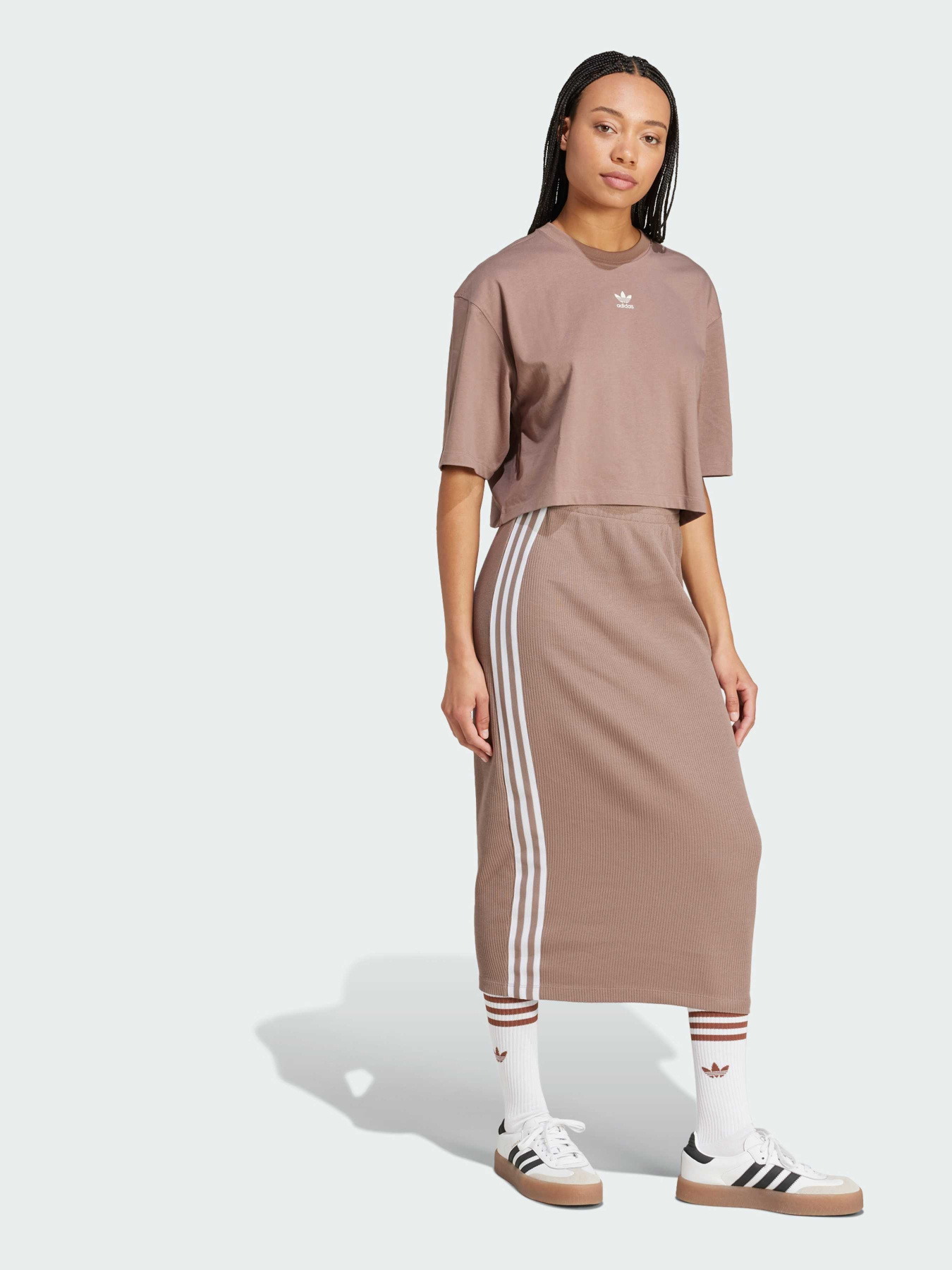 Юбки Adidas Adicolor модель JD4606 Юбки Adidas Adicolor модель JD4606 Фото