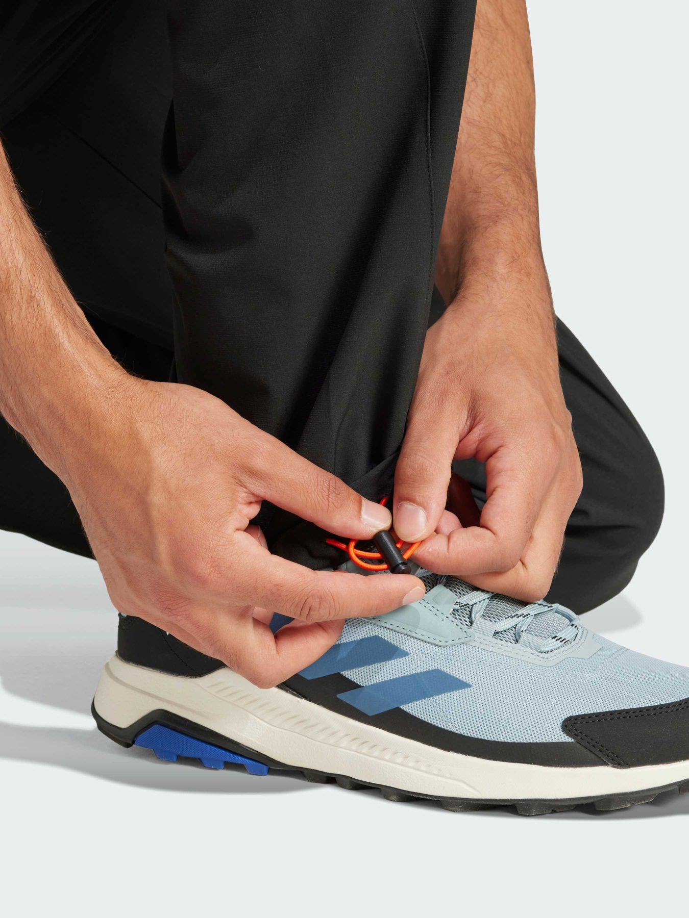Брюки Adidas модель JF3709 Брюки Adidas модель JF3709 Фото