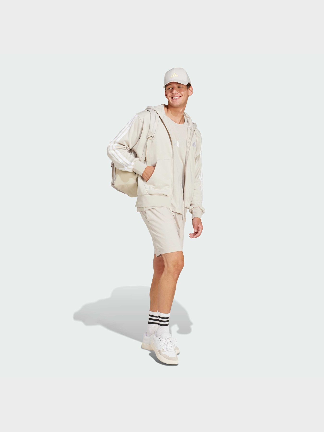 Худі та світшоти Adidas модель JE6340 Фото